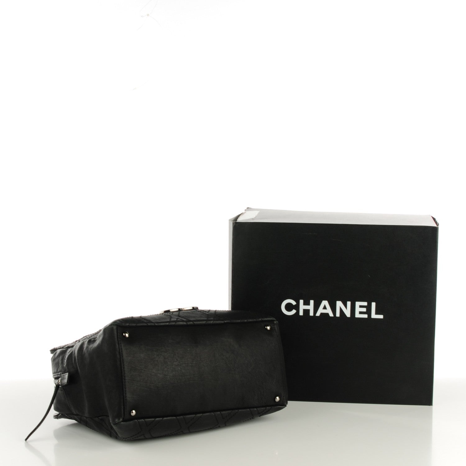 Chanel Calfskin Large Diamond Stitch Tote Black 7 of 8