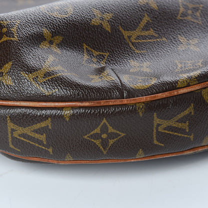Louis Vuitton Monogram Croissant GM 7 of 21