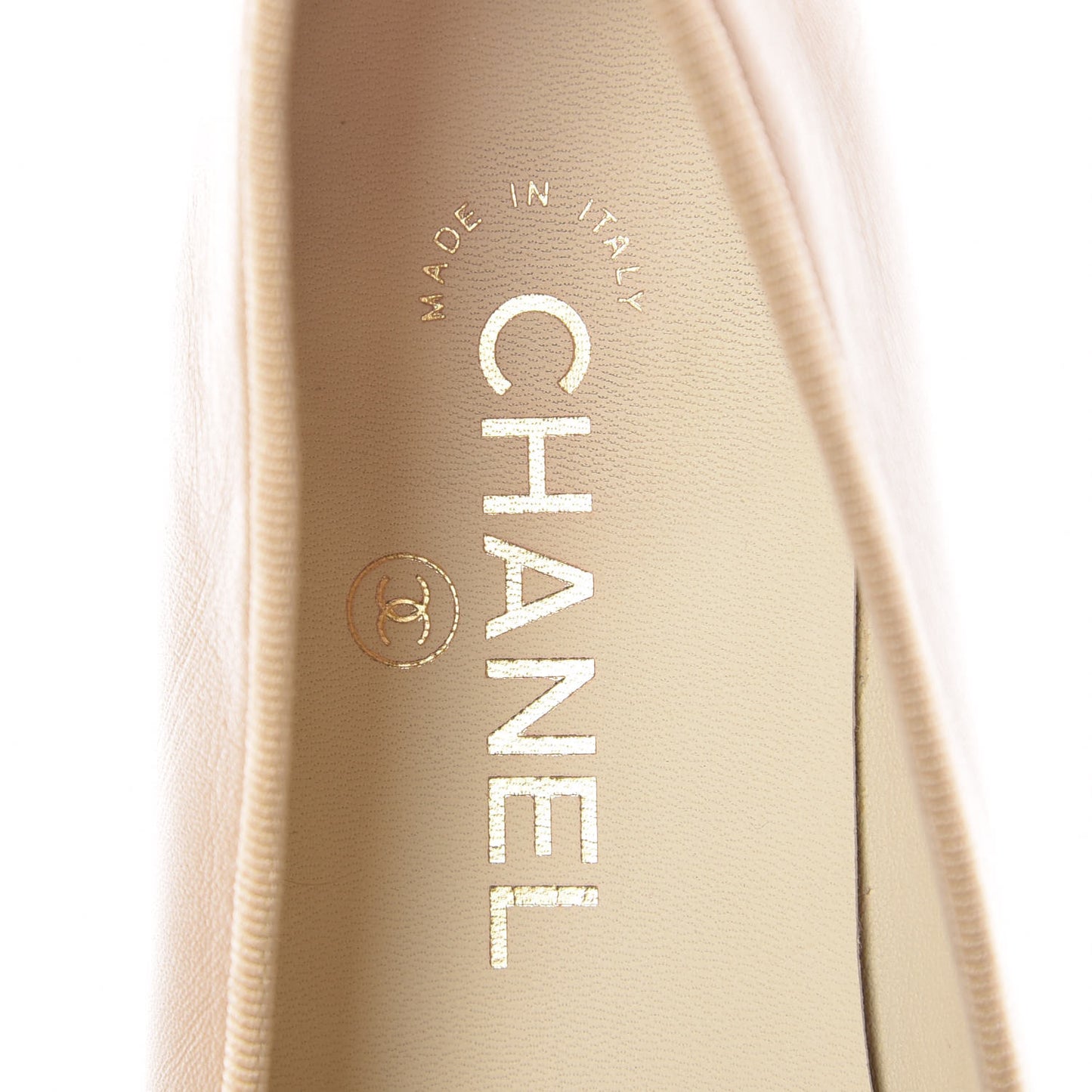 Lambskin Cap Toe CC Ballerina Flats 36 Beige