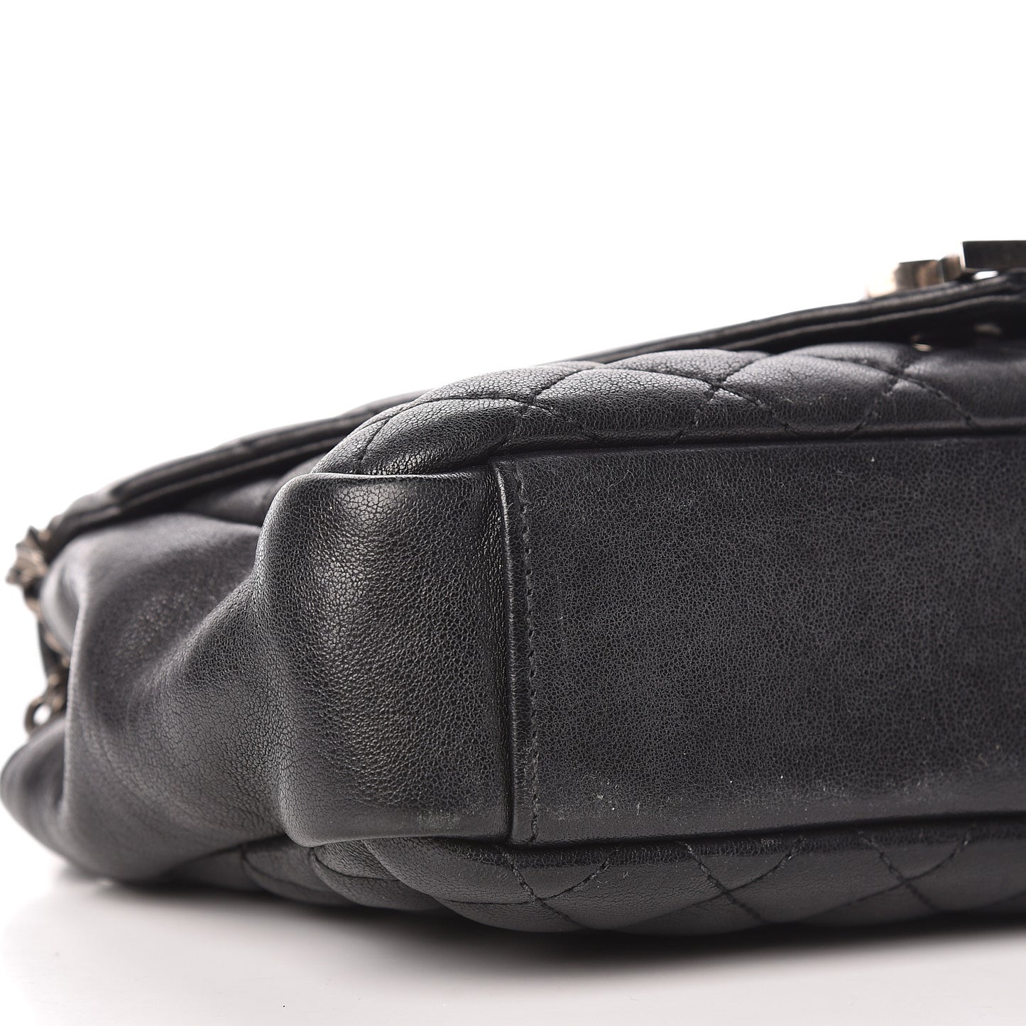 Sheepskin Tri-Quilt Monogram Medium Soft Envelope Bag Black