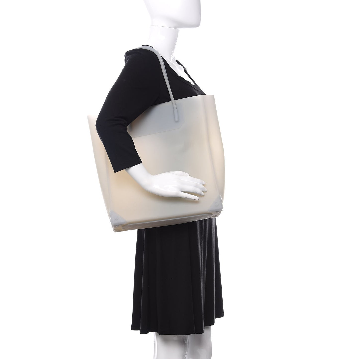 Molded Silicon Prisma Tote Icing