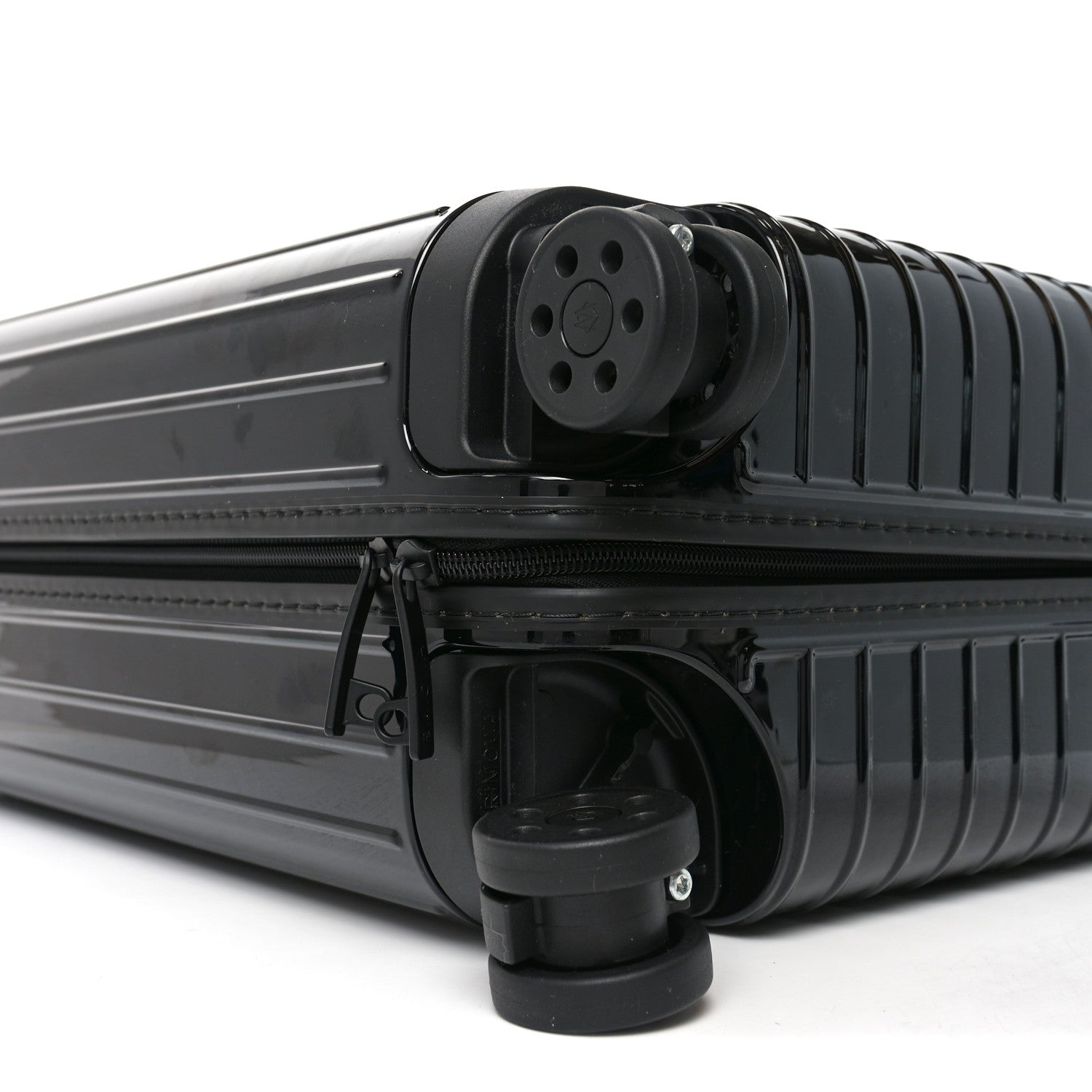 Rimowa Gloss Polycarbonate Essential Lite Cabin U Black 7 of 8