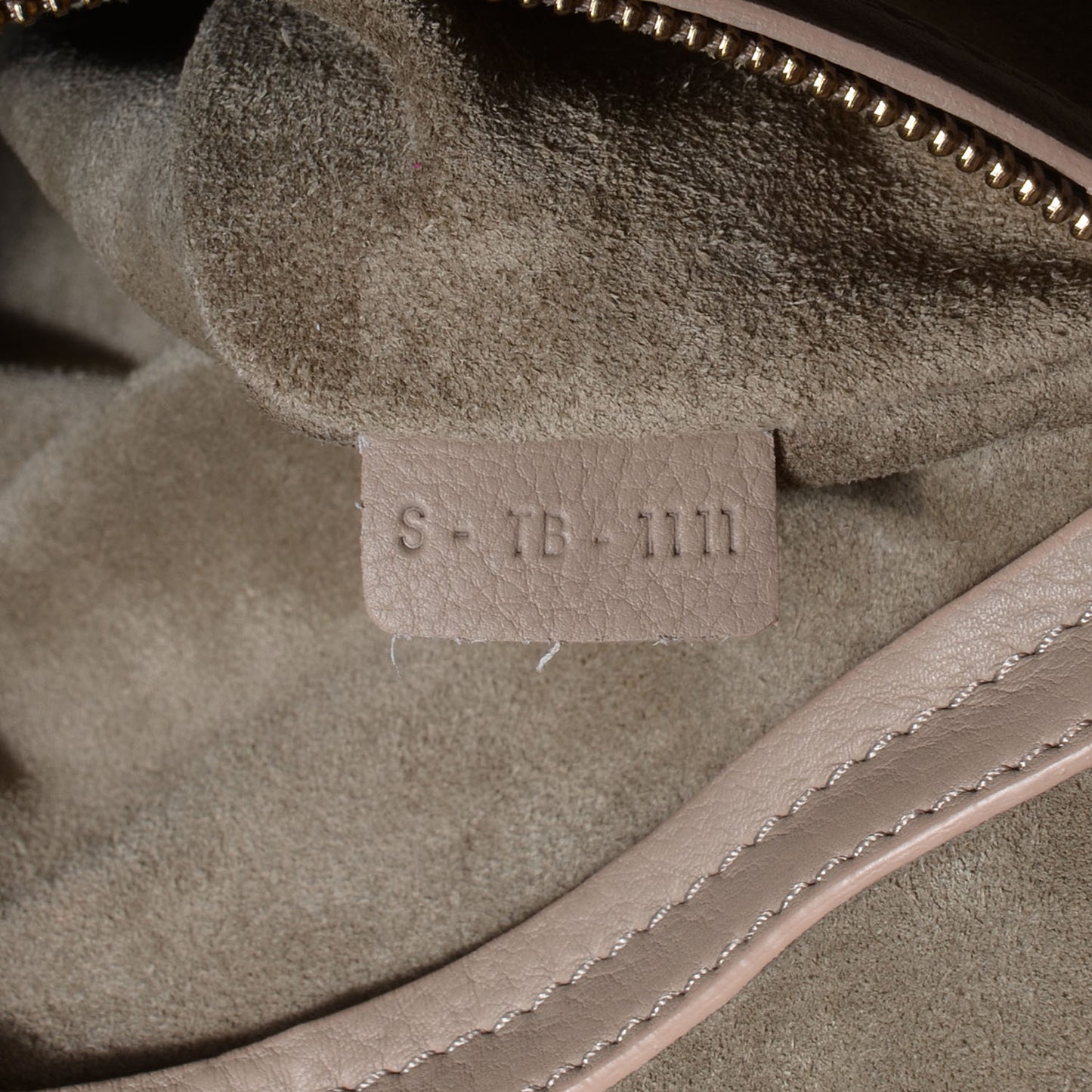 Supple Calfskin Medium Phantom Luggage Taupe