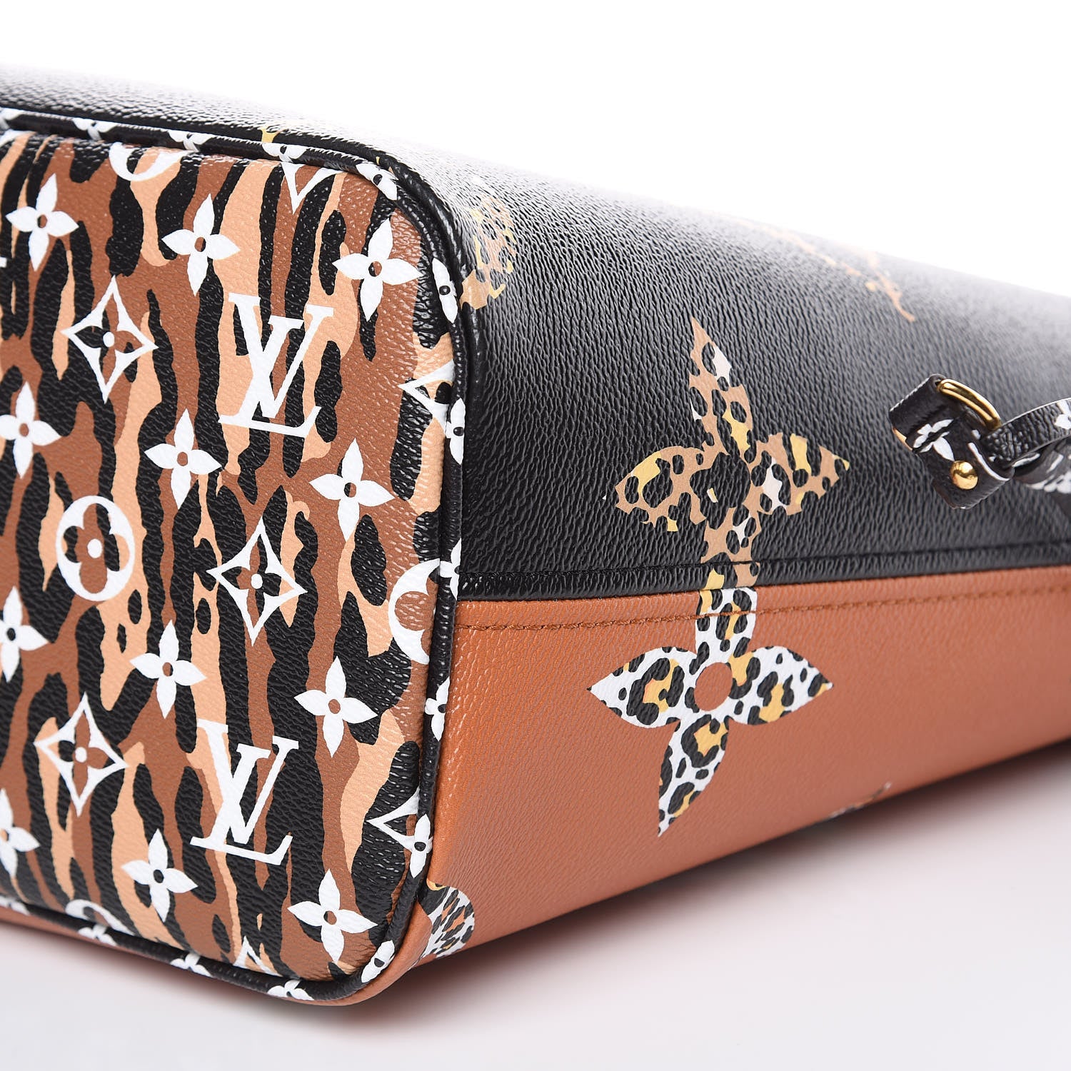 Louis Vuitton Monogram Giant Jungle Neverfull MM Black 9 of 9