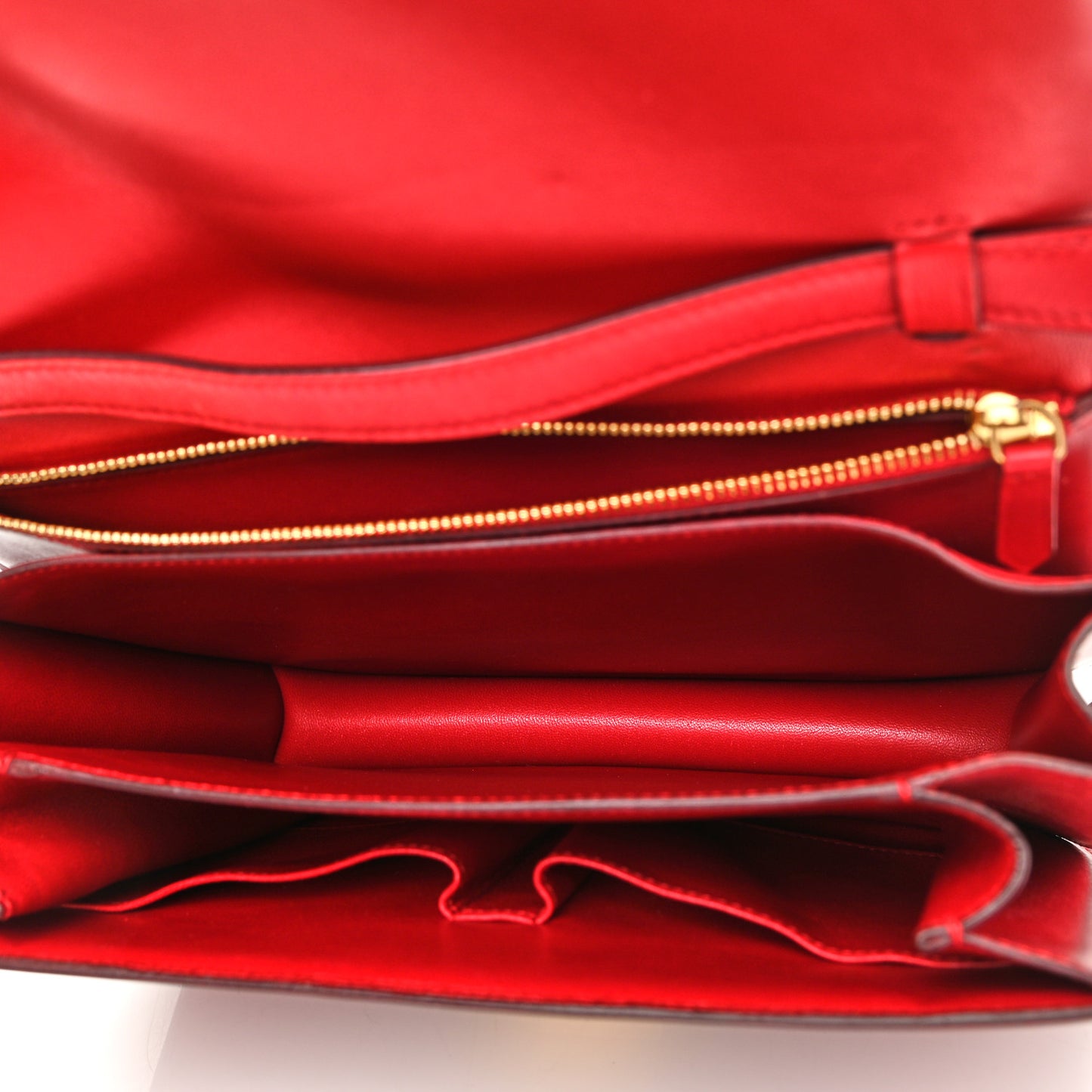 Box Calfskin Medium Classic Box Flap Bag Red