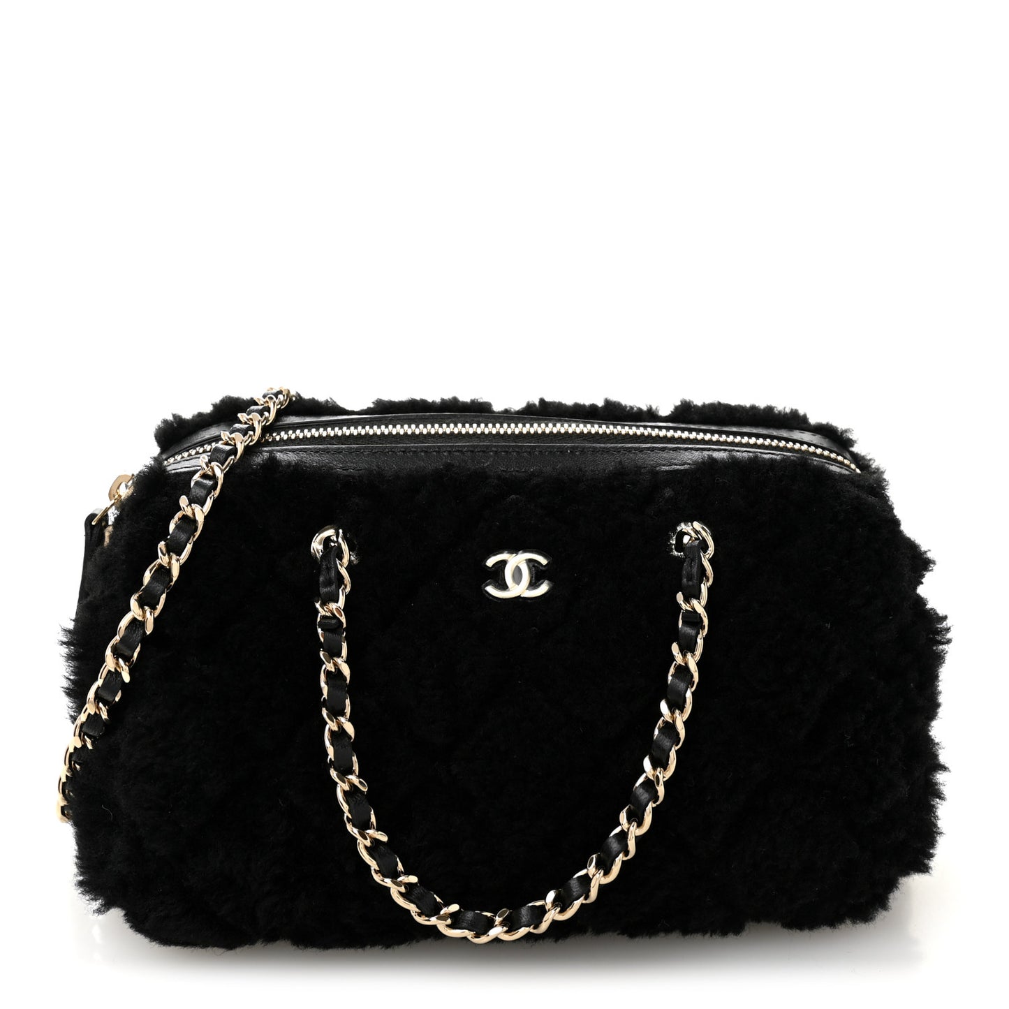 Shearling Quilted Barrel Clutch With Chain Black