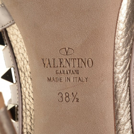 Valentino Garavani Metallic Pebbled Calfskin Rockstud Ankle Strap 100mm Pumps 38.5 Skin Poudre 6 of 14