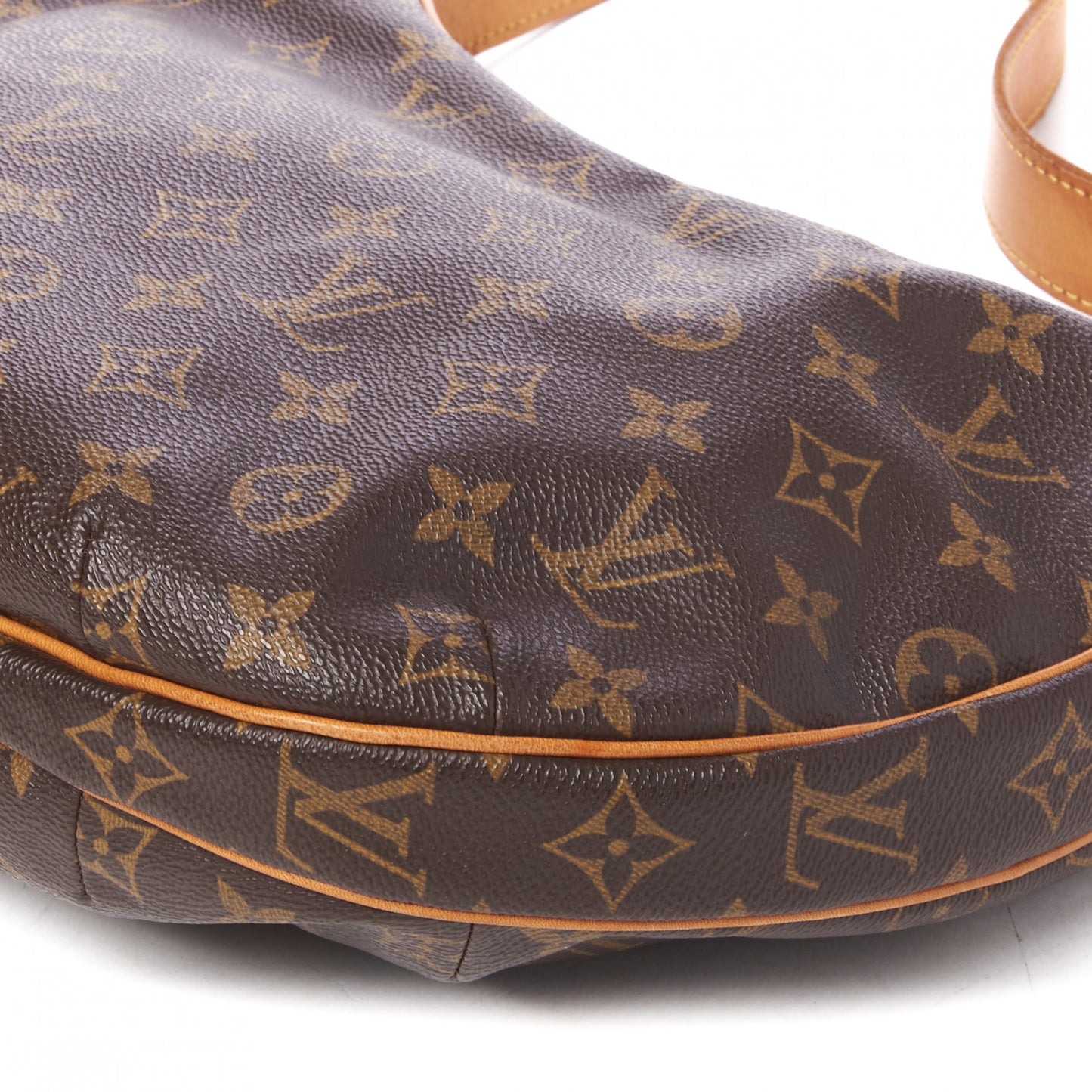 Monogram Croissant MM