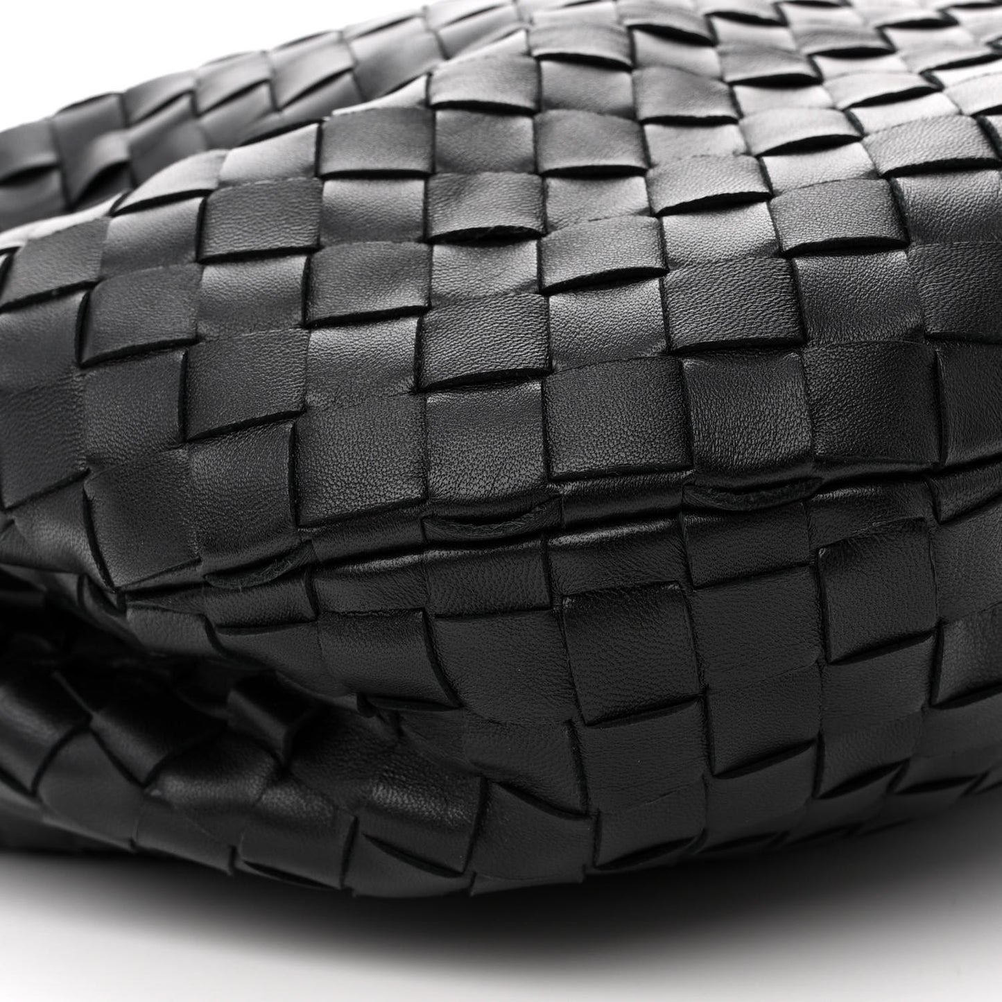 Nappa Intrecciato Medium Jodie Black