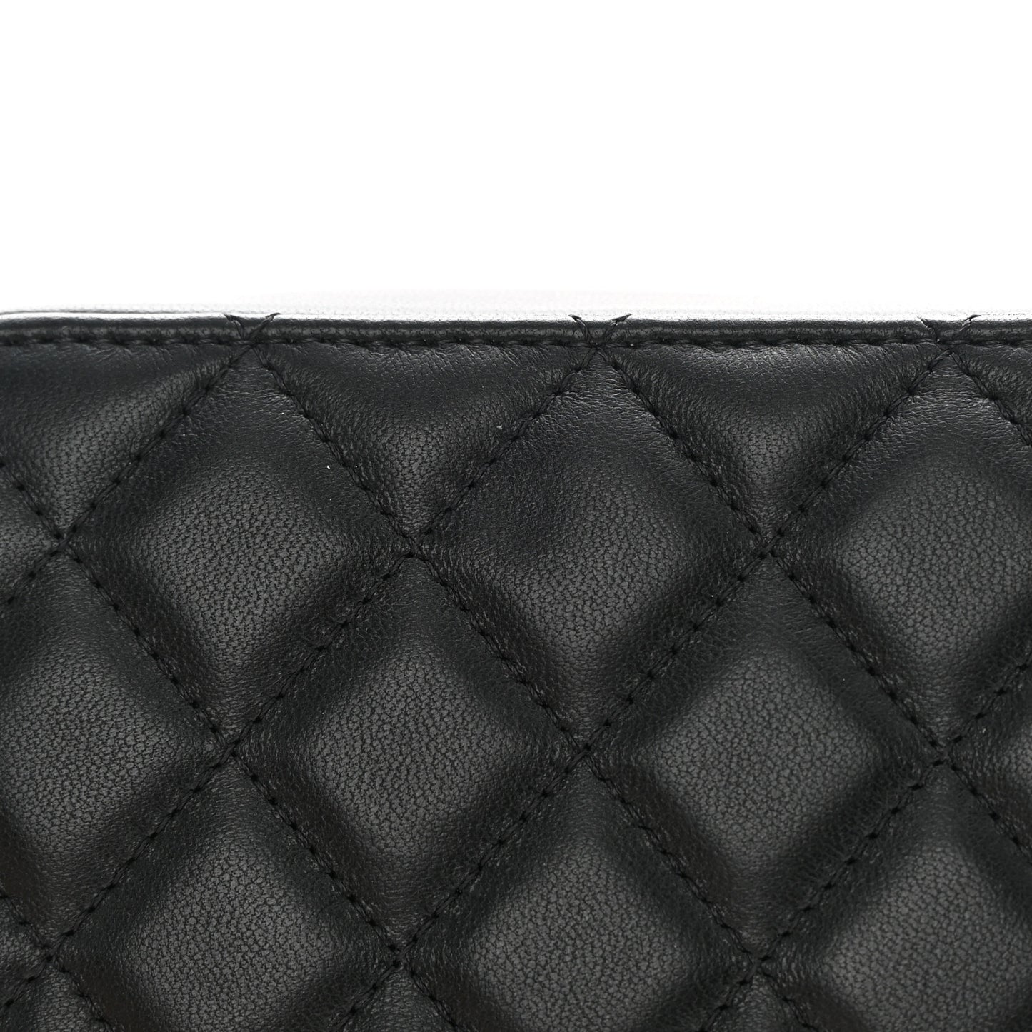 Lambskin Quilted CC Pearl Crush Camera Case Black