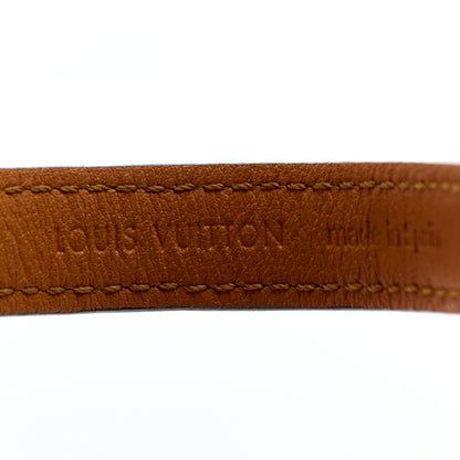 Louis Vuitton Monogram Essential V Bracelet 17 4 of 8