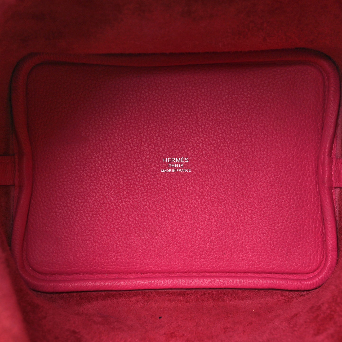 Taurillon Clemence Picotin Lock 18 PM Rose Shocking