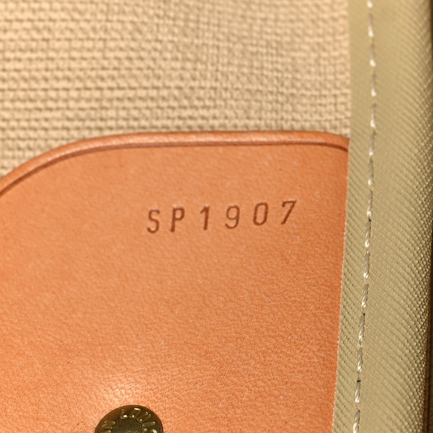 Louis Vuitton Monogram Sirius 50 6 of 10