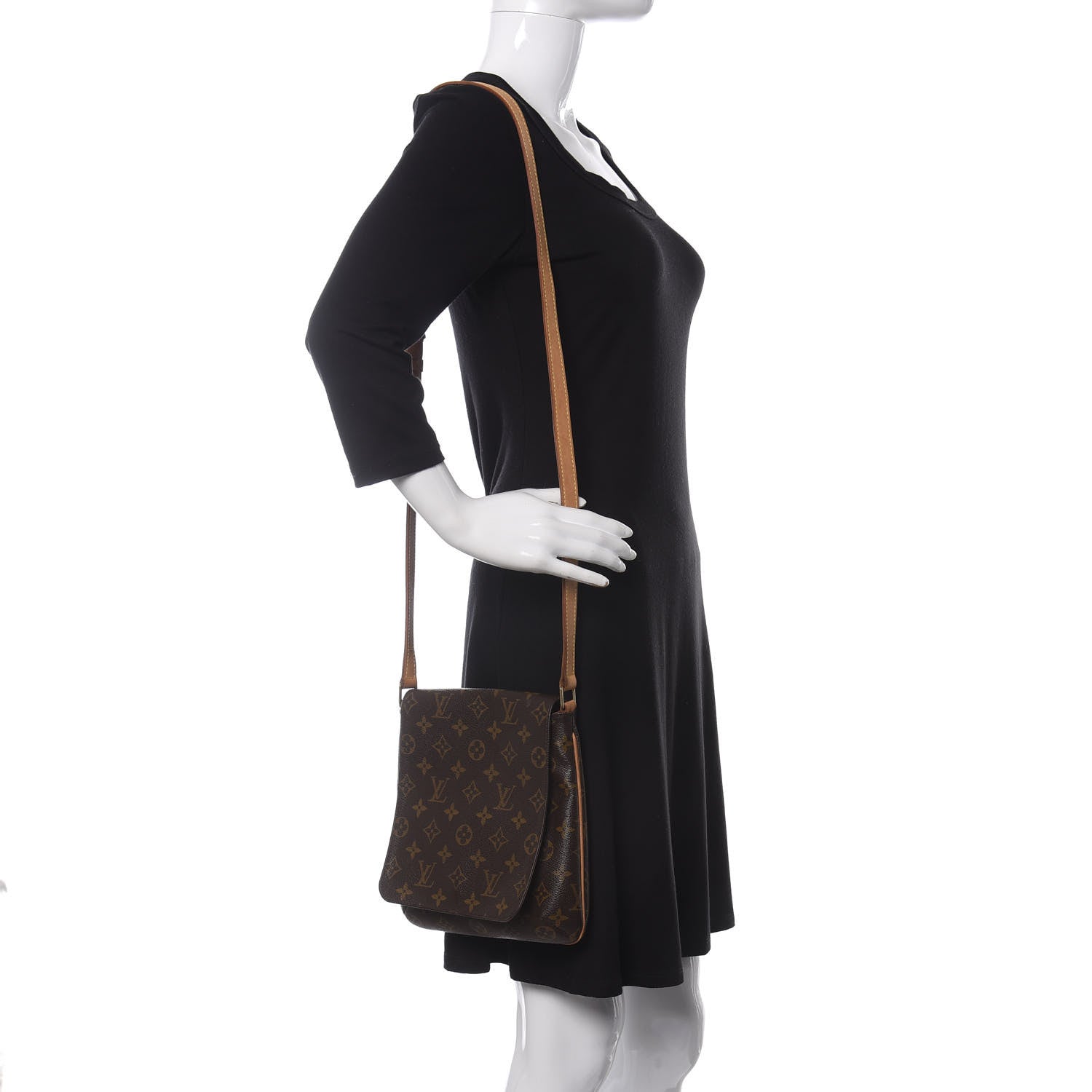 Louis Vuitton Monogram Musette Salsa 2 of 9