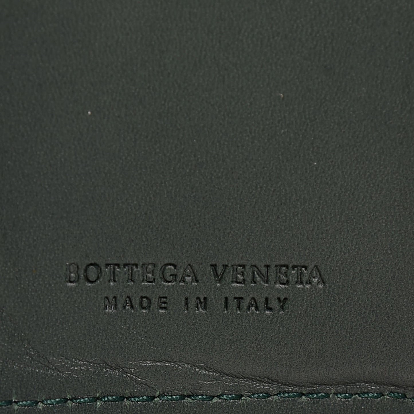 Nappa Intrecciato Chain Bi-Fold Wallet Torrent