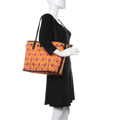 MCM Visetos Medium Project Reversible Shopper Tote White 2 of 15