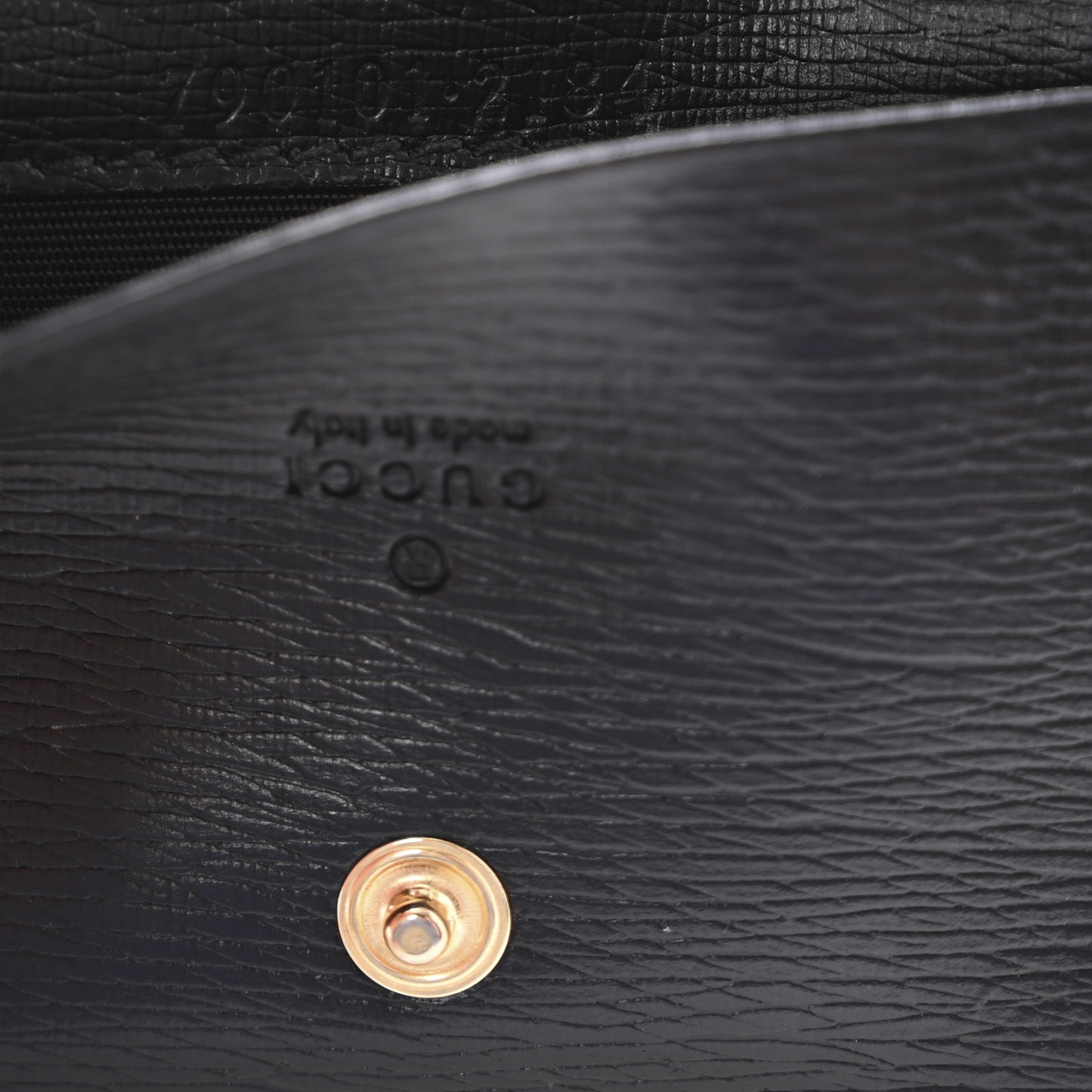 Azalea Calfskin Script Card Case Black