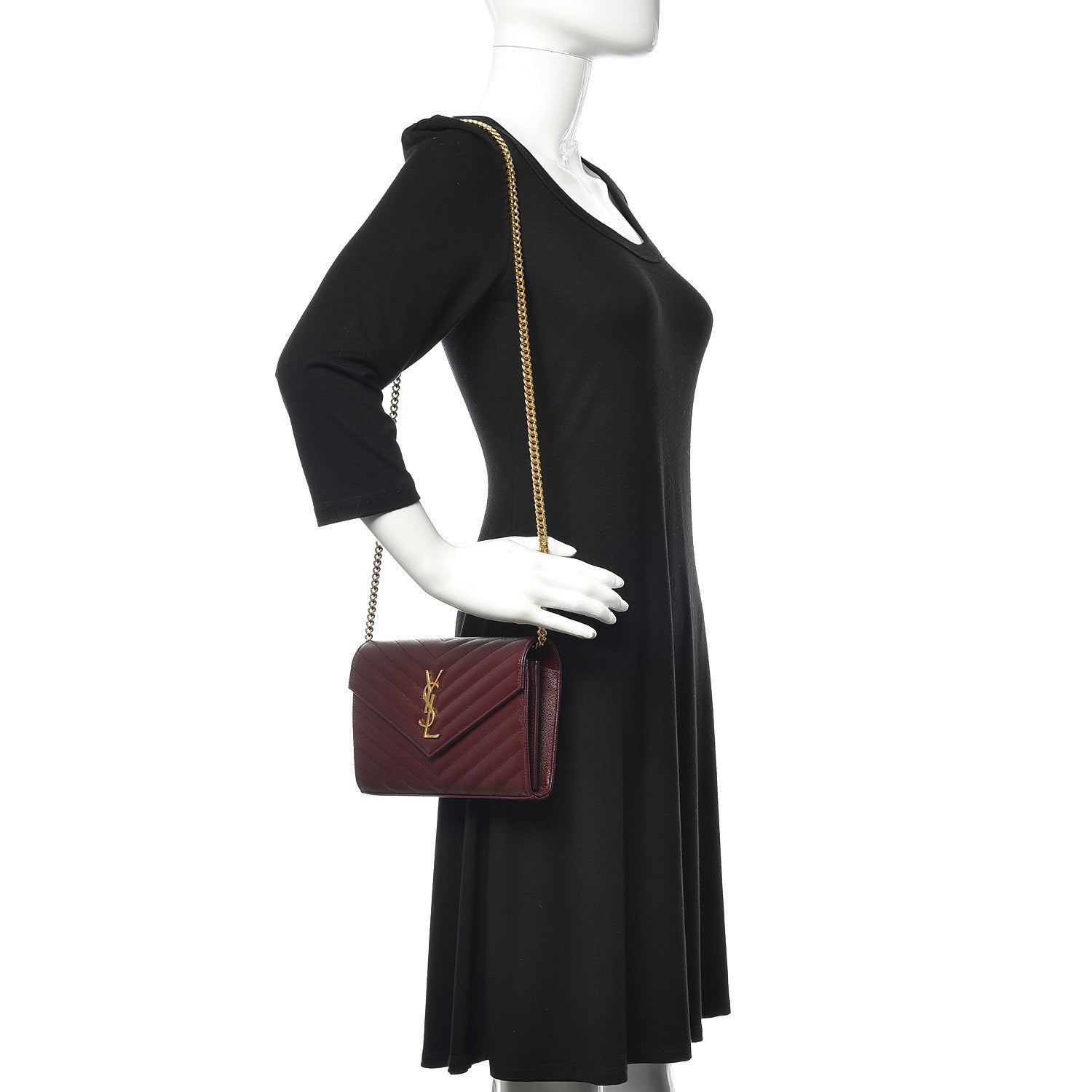 Saint Laurent Grain De Poudre Matelasse Chevron Monogram Chain Wallet Rouge Legion 2 of 8