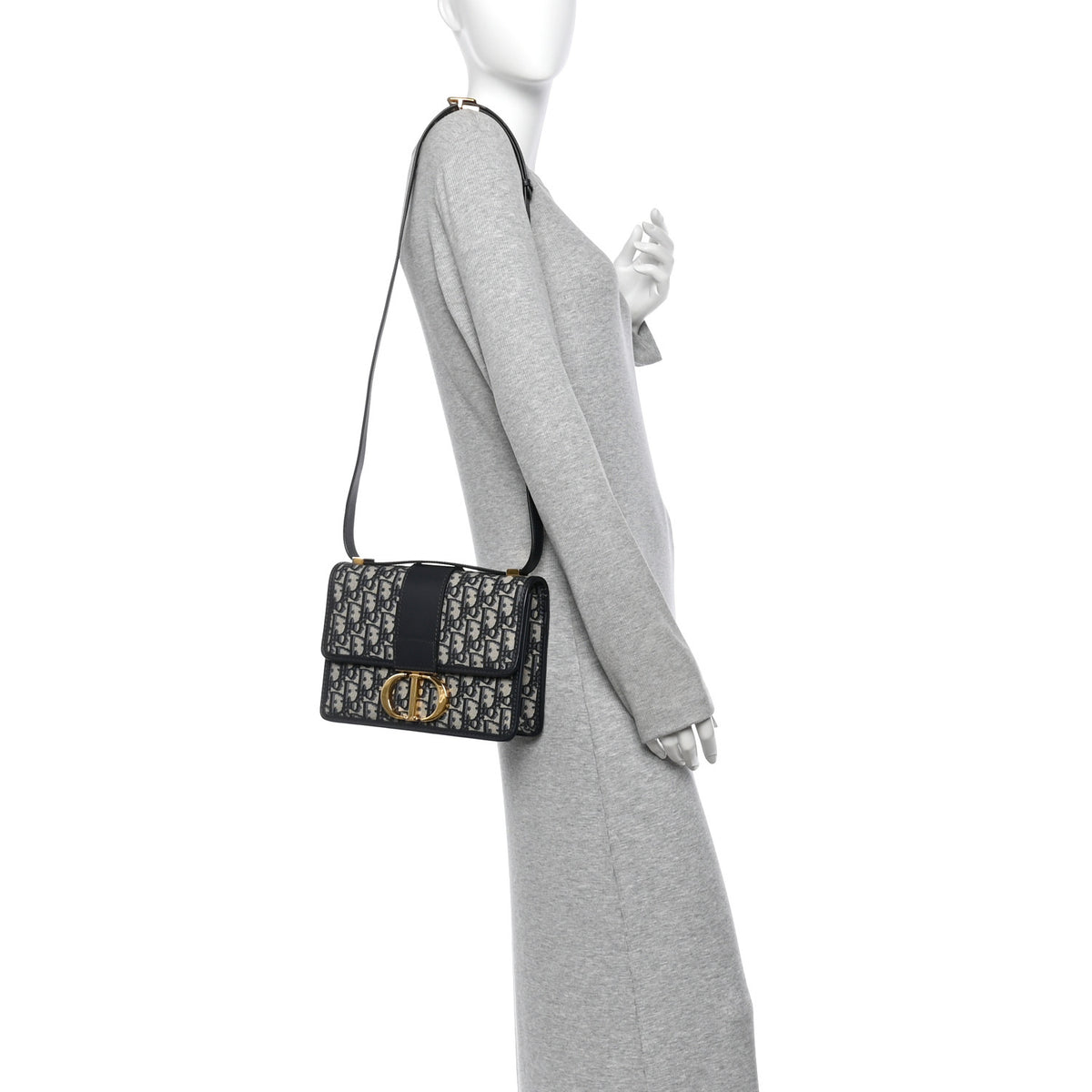 Oblique 30 Montaigne Flap Bag Blue