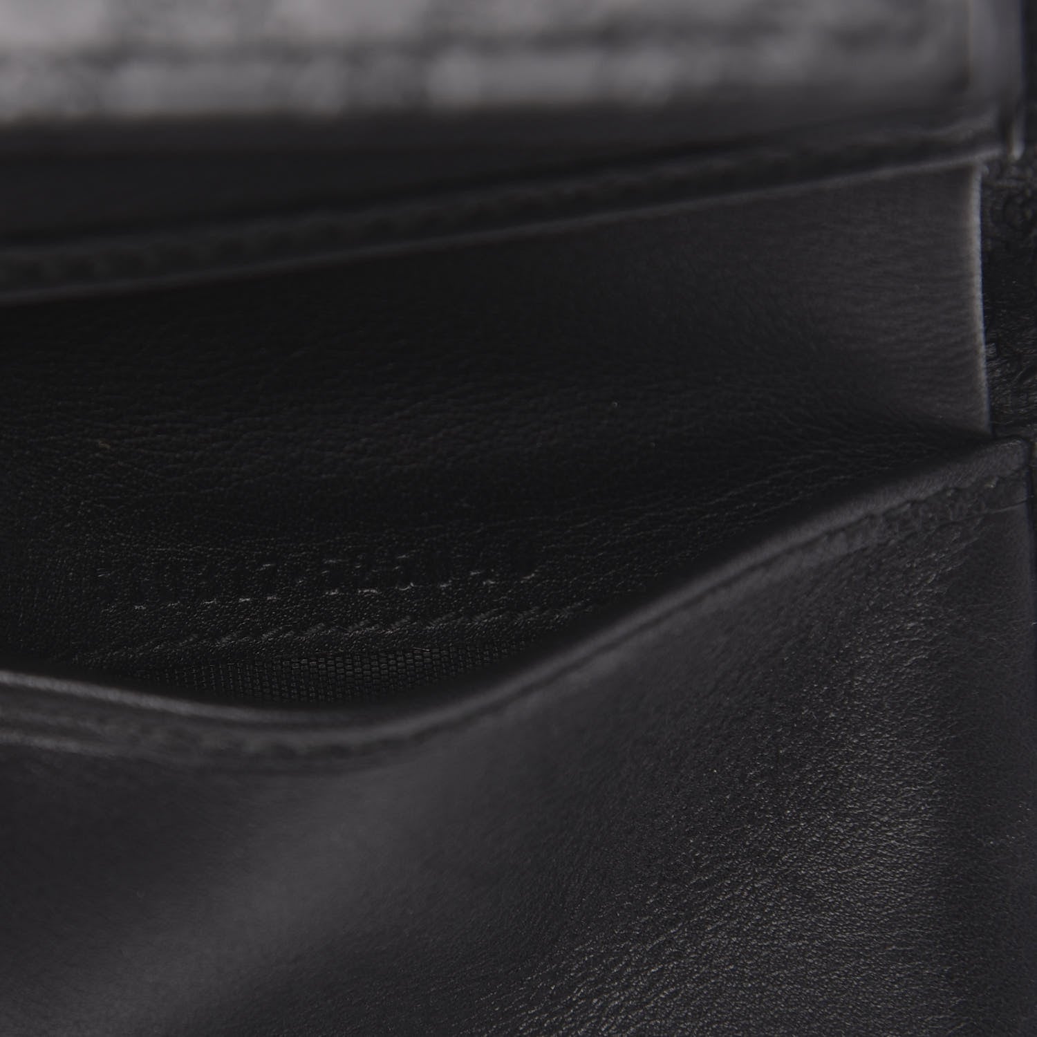 Gucci Microguccissima Flap Wallet Black 7 of 8