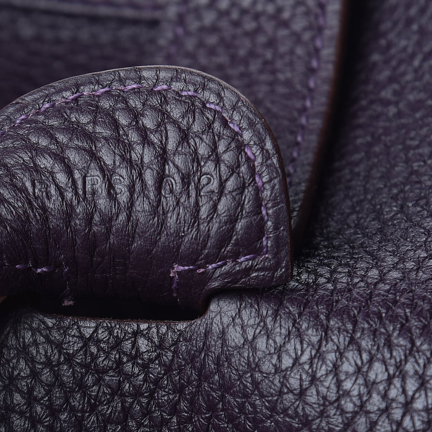 Taurillon Clemence Evelyne III GM Raisin