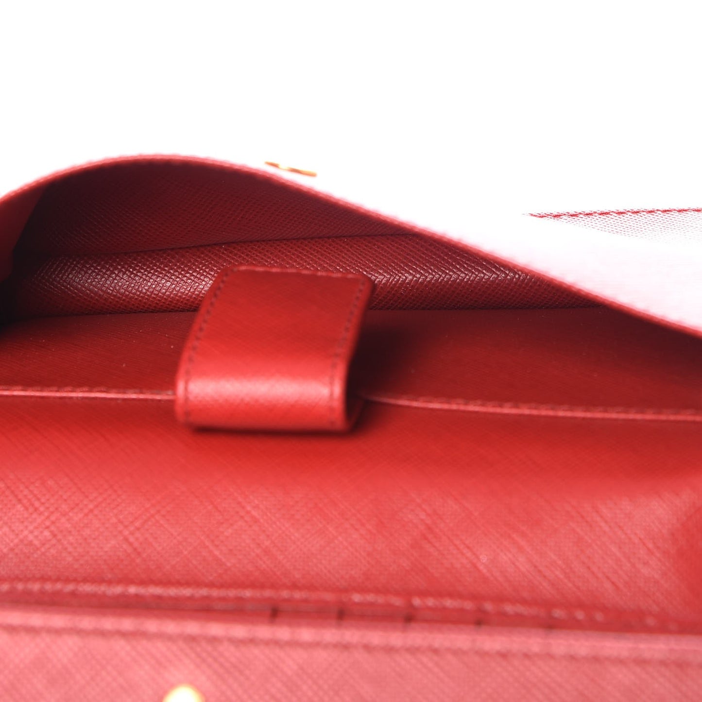 Saffiano Metal Compact Wristlet Wallet Fuoco