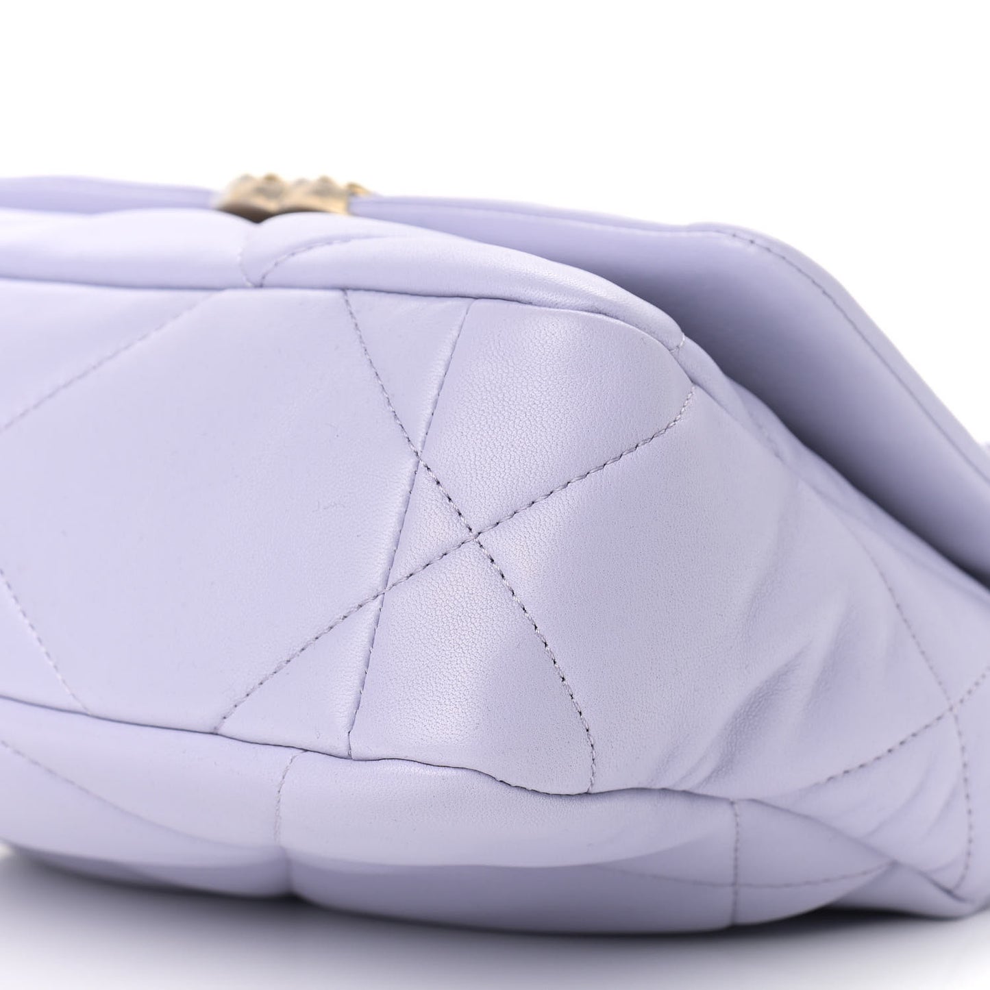 Lambskin Quilted Medium Chanel 19 Flap Light Purple