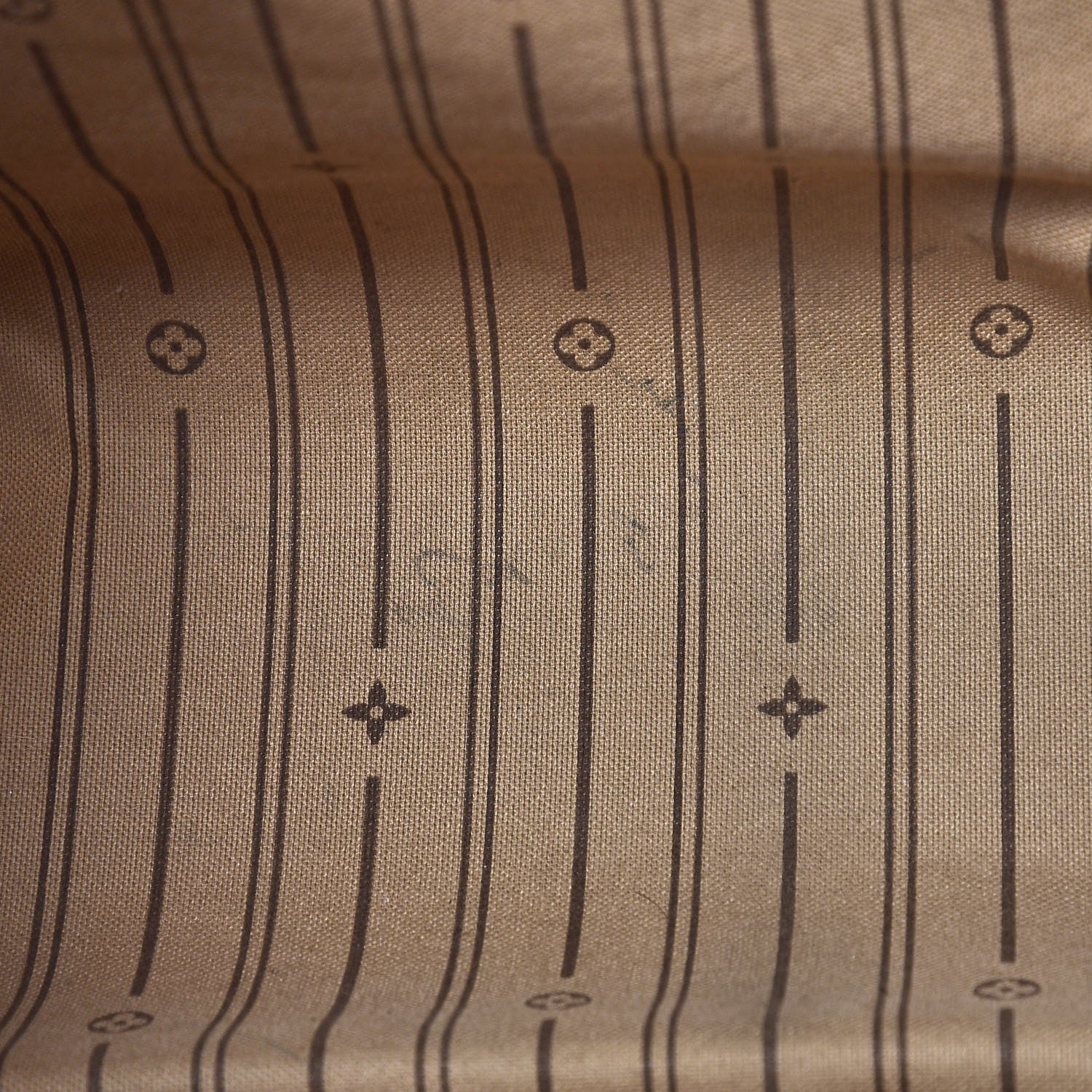 Louis Vuitton Monogram Delightful MM 9 of 15