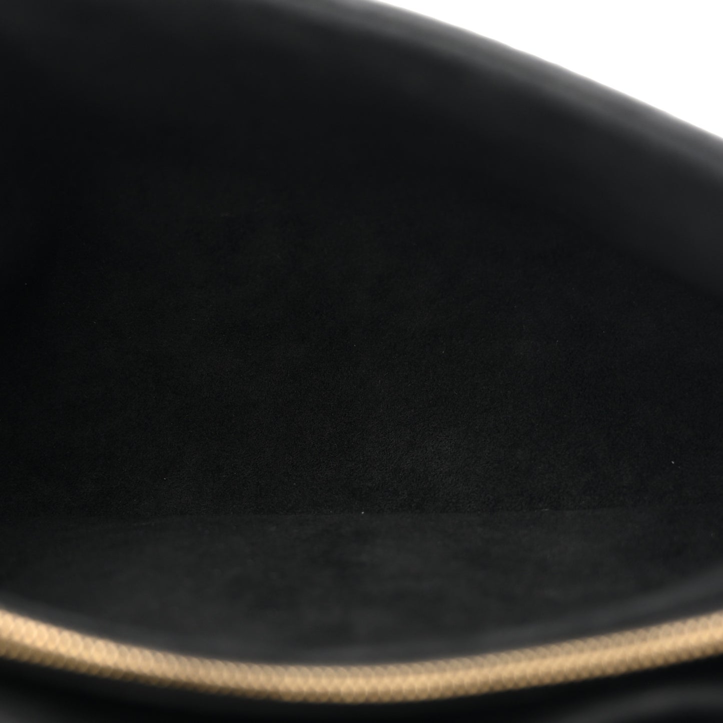 Empreinte Monogram Giant Madeleine BB Black