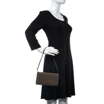 Louis Vuitton Epi Honfleur Pepper 2 of 21