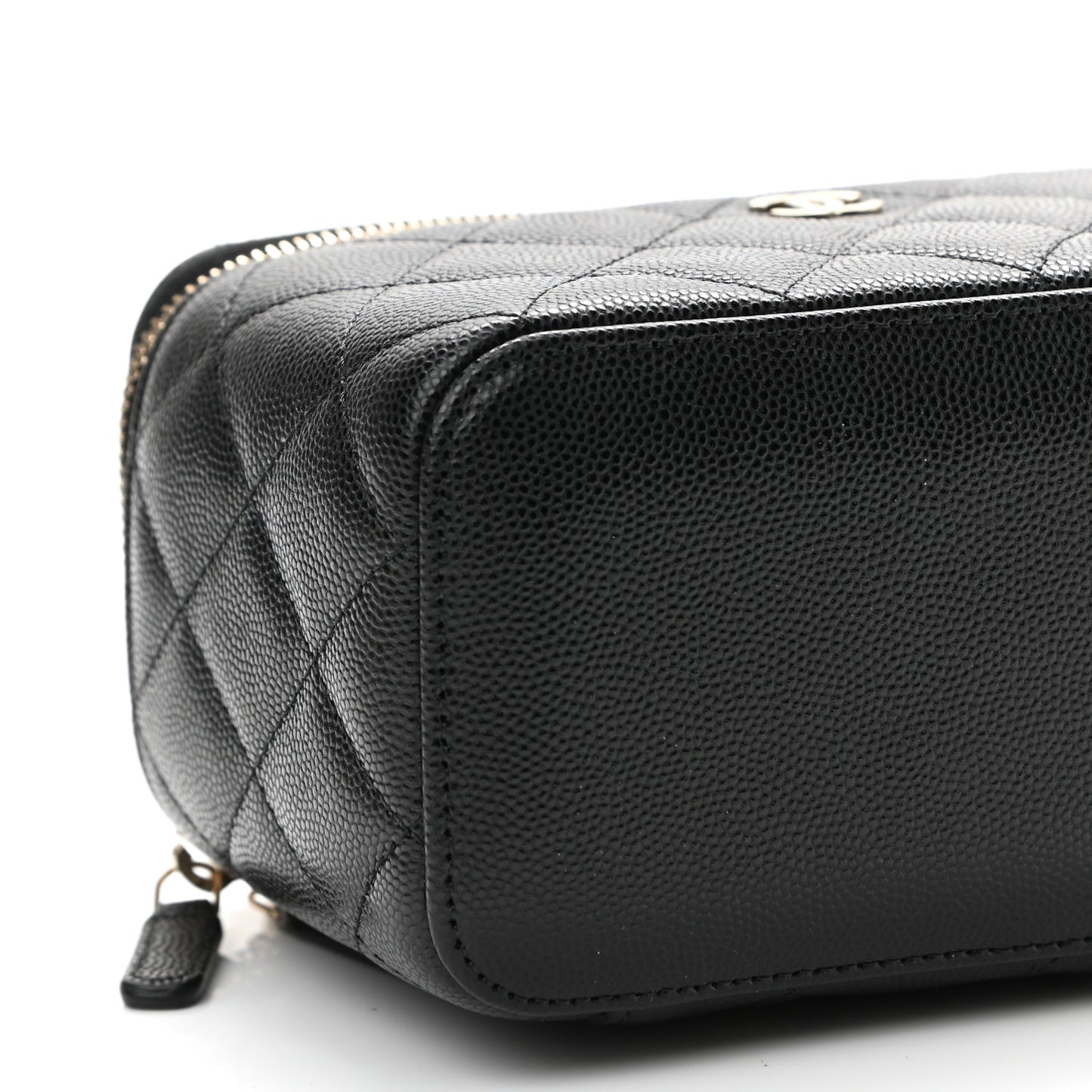 Caviar Quilted Small Vanity Case With Chain Black