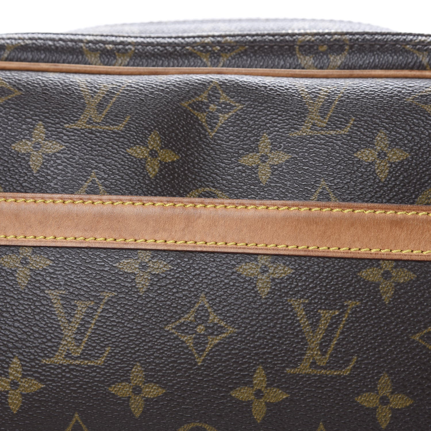 Louis Vuitton Monogram Reporter PM 7 of 12