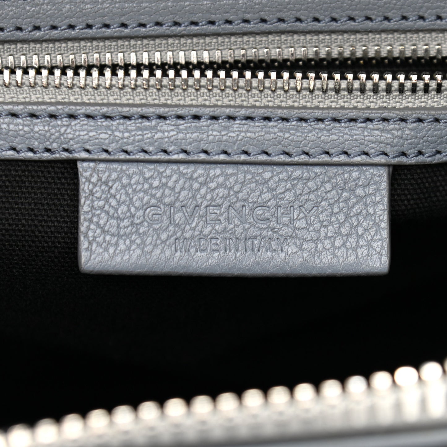 Sugar Goatskin Small Antigona Pearl Grey