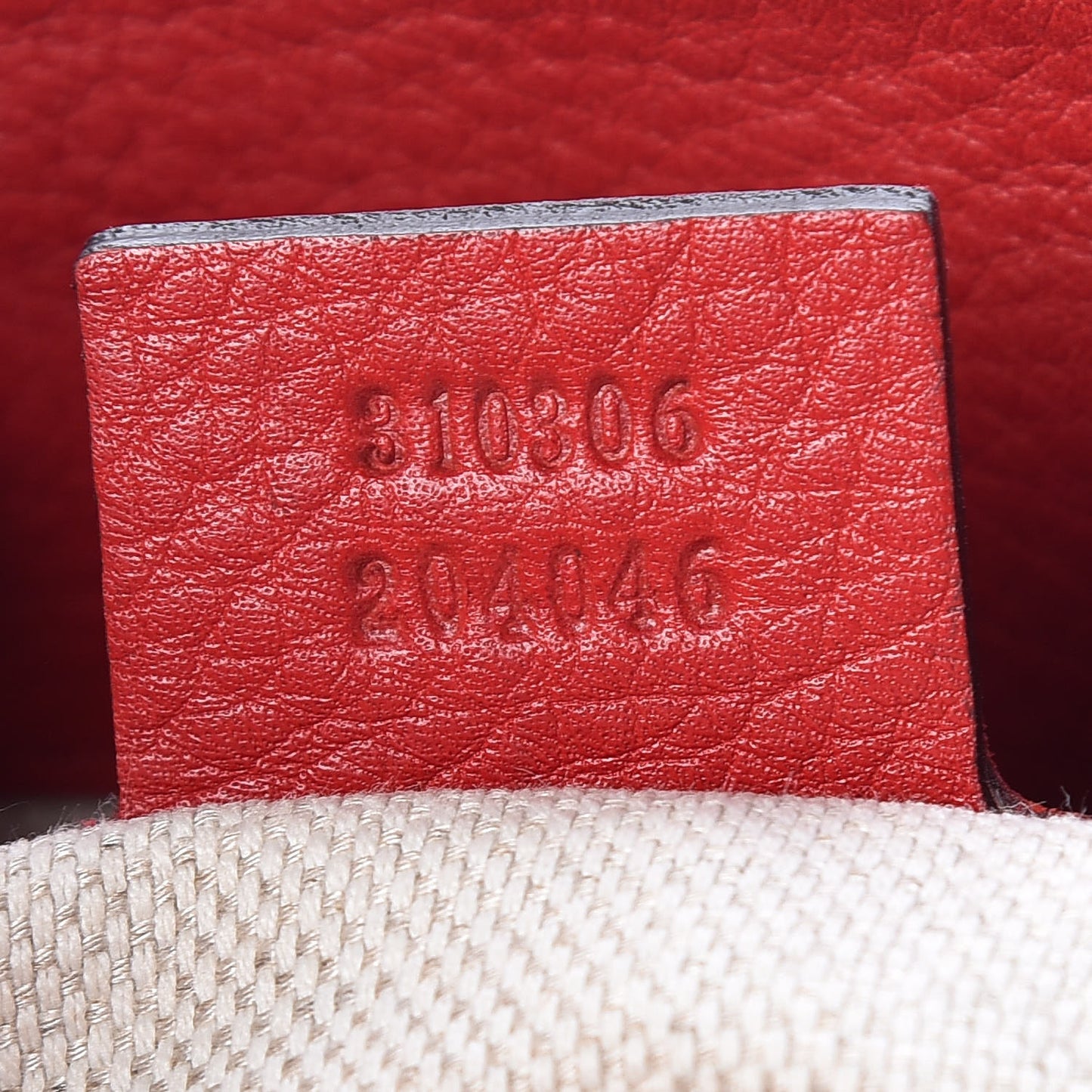 Pebbled Calfskin Large Soho Chain Shoulder Bag Tabasco Red