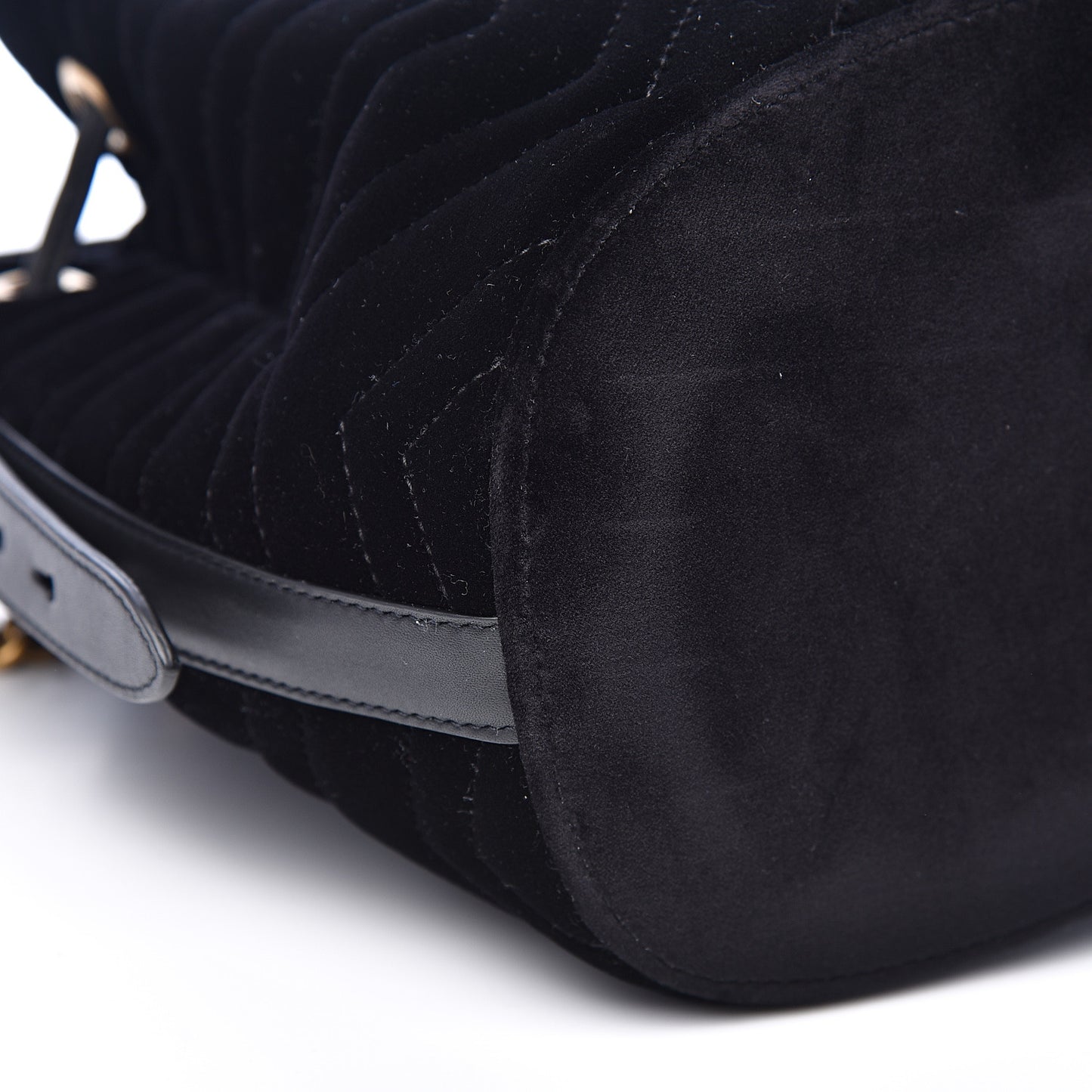 Velvet Matelasse GG Marmont Bucket Bag Black