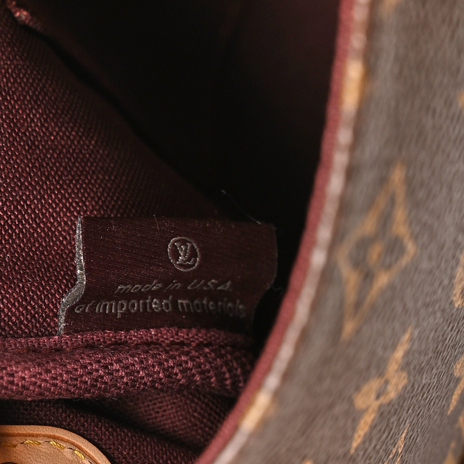 Louis Vuitton Monogram Favorite MM 7 of 11