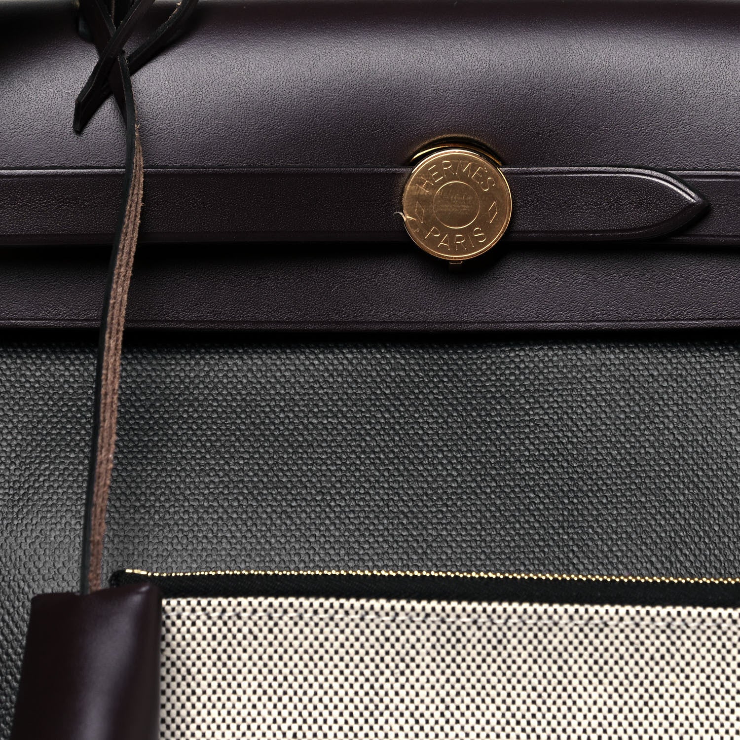 Hermes Toile H Berline Vache Hunter Herbag Zip PM 31 Black Ebene 5 of 10