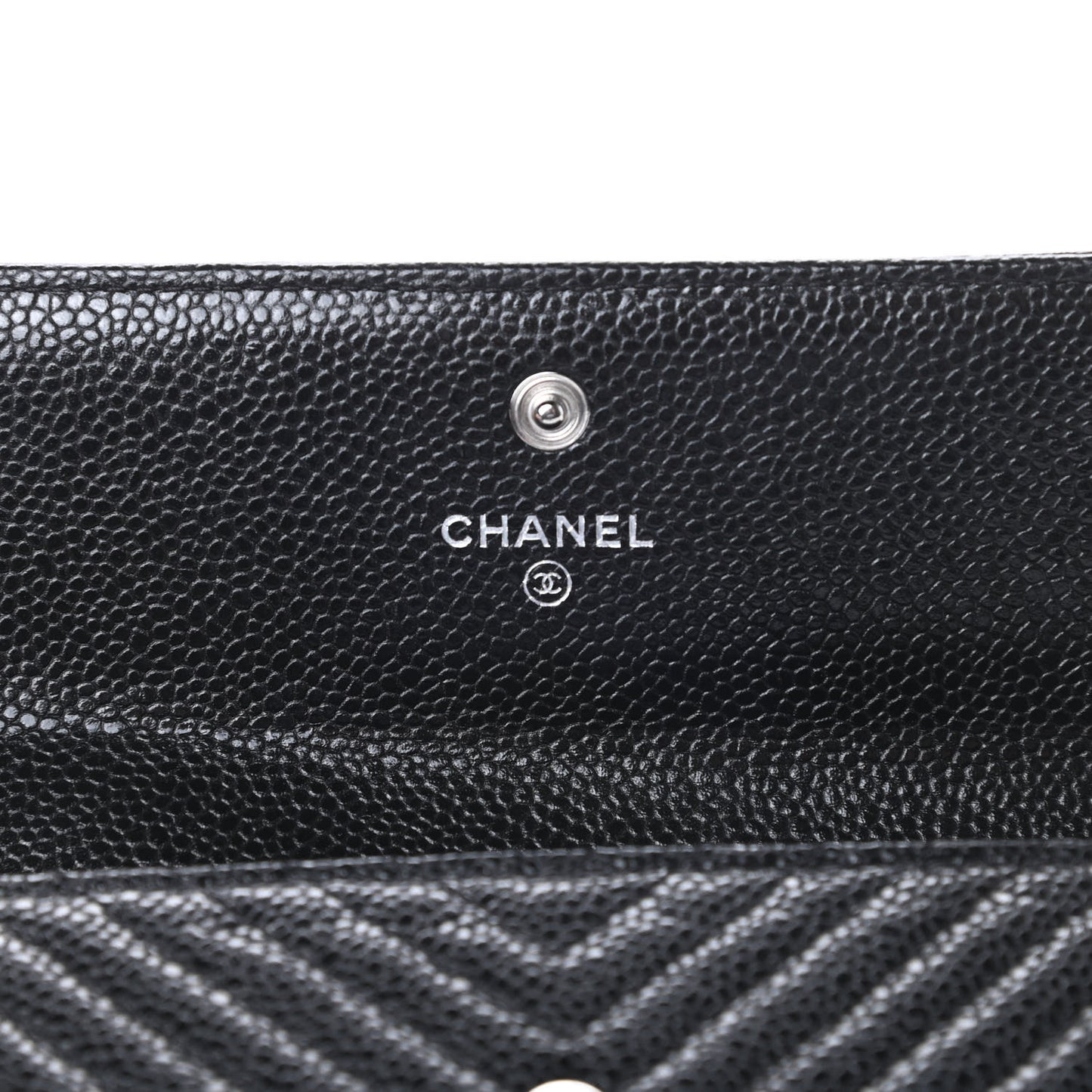 Caviar Chevron Quilted Boy Flap Wallet Black