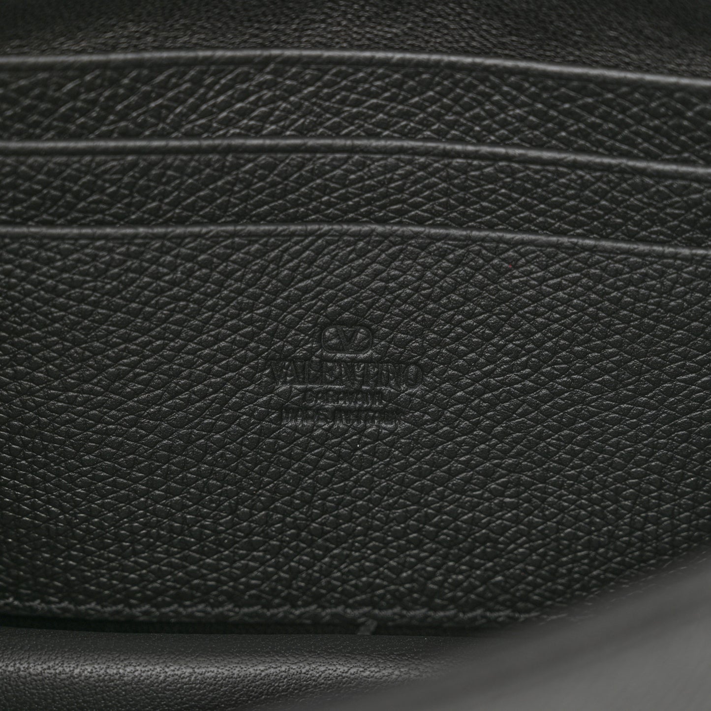 Grainy Calfskin Mini Vlogo Shoulder Bag Black