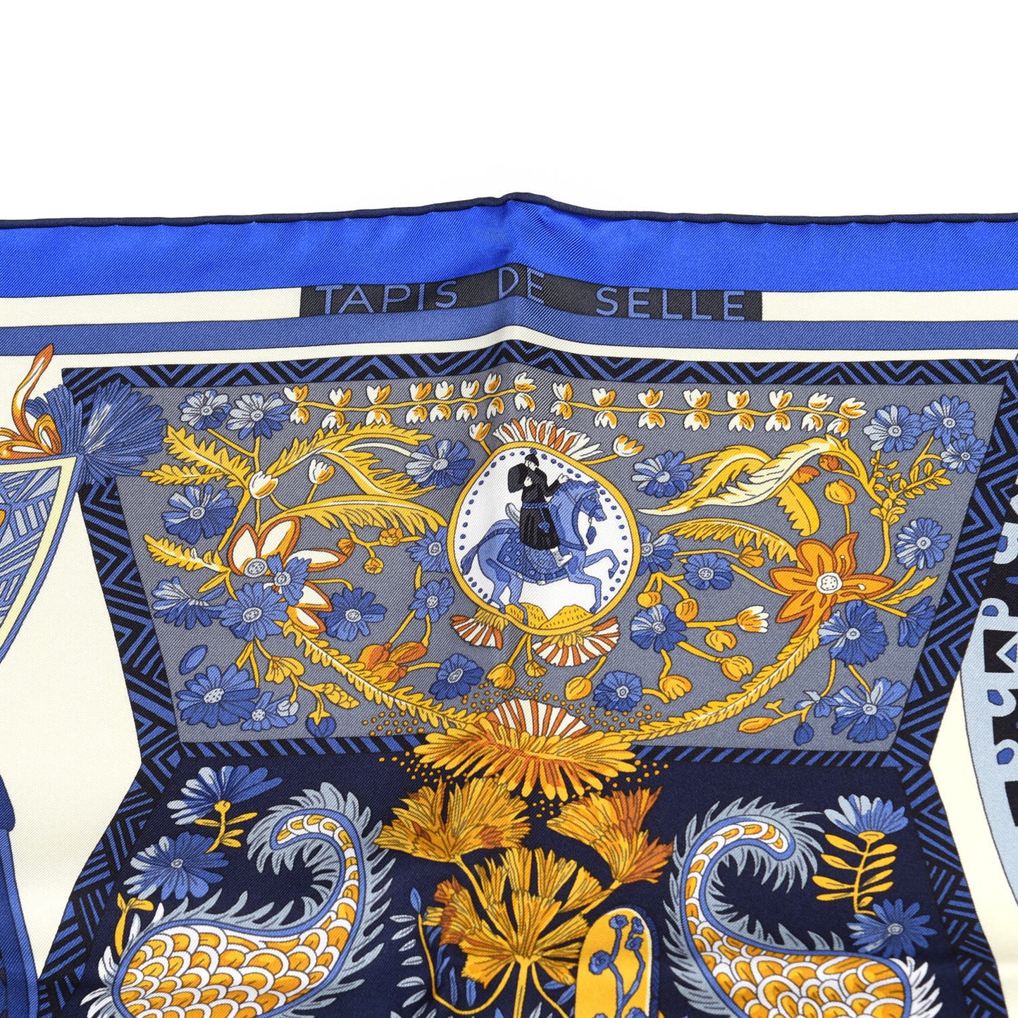 Silk Tapis De Selle Scarf 90 Vanille Bleu Royal Gold