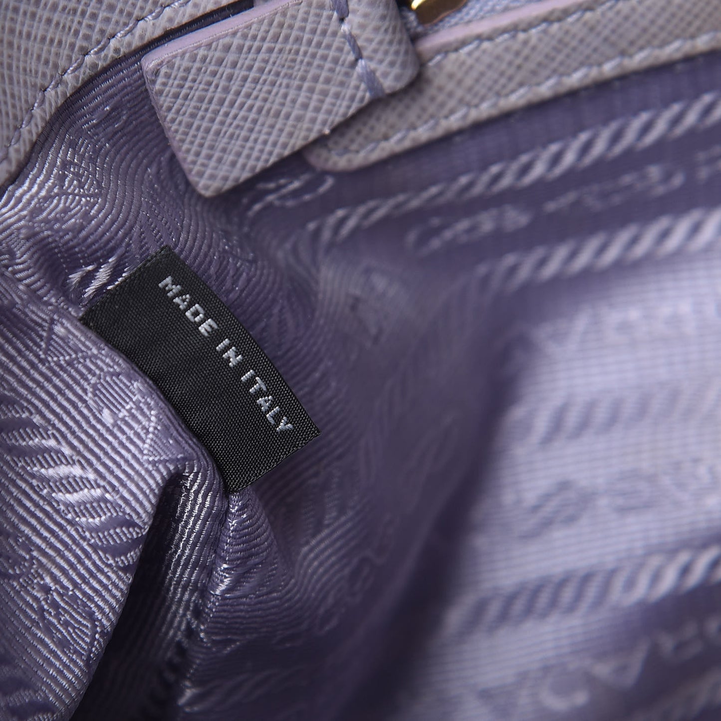 Saffiano Small Galleria Double Zip Tote Glicine