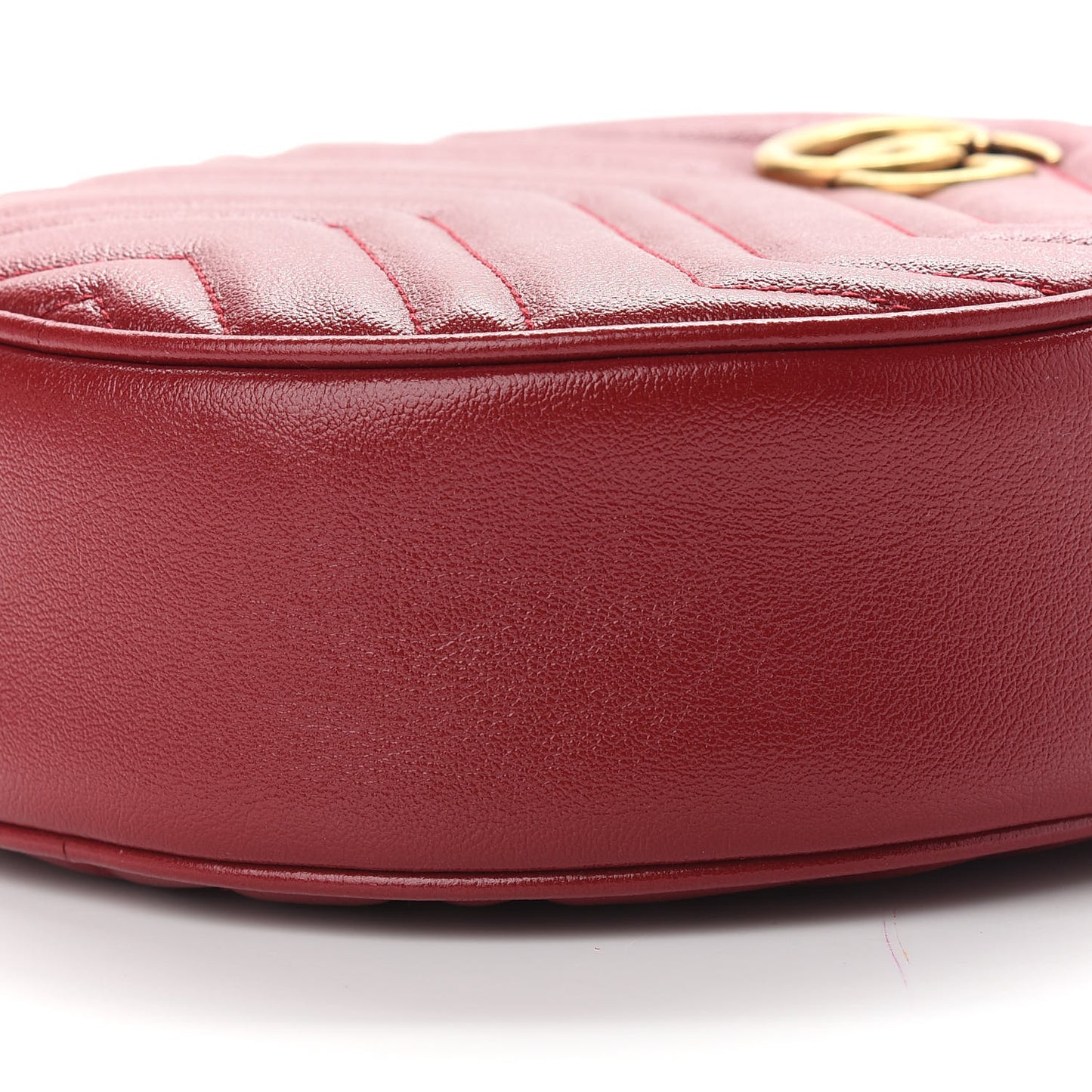 Glazed Calfskin Matelasse Heart Mini GG Marmont Round Shoulder Bag Romantic Cerise