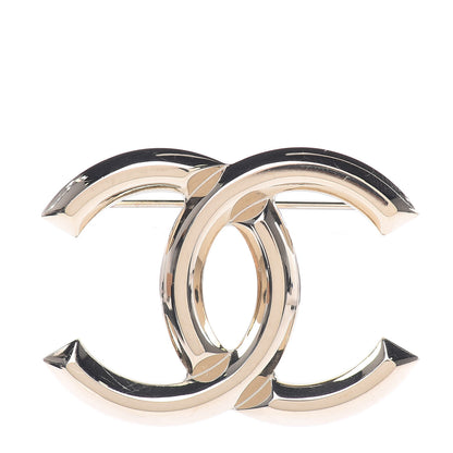 Chanel CC Brooch Gold 1 of 5