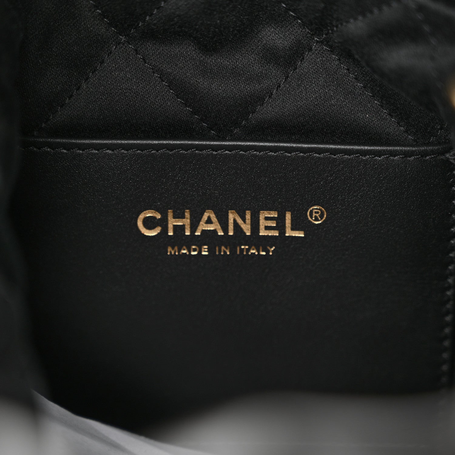 Chanel Shiny Calfskin Quilted Pearl CC Chain Mini Chanel 22 Black 6 of 10