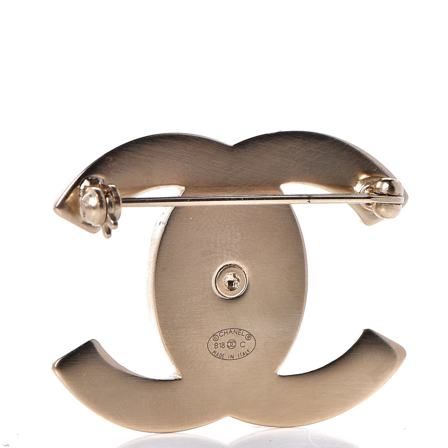 CC Turnlock Brooch Gold