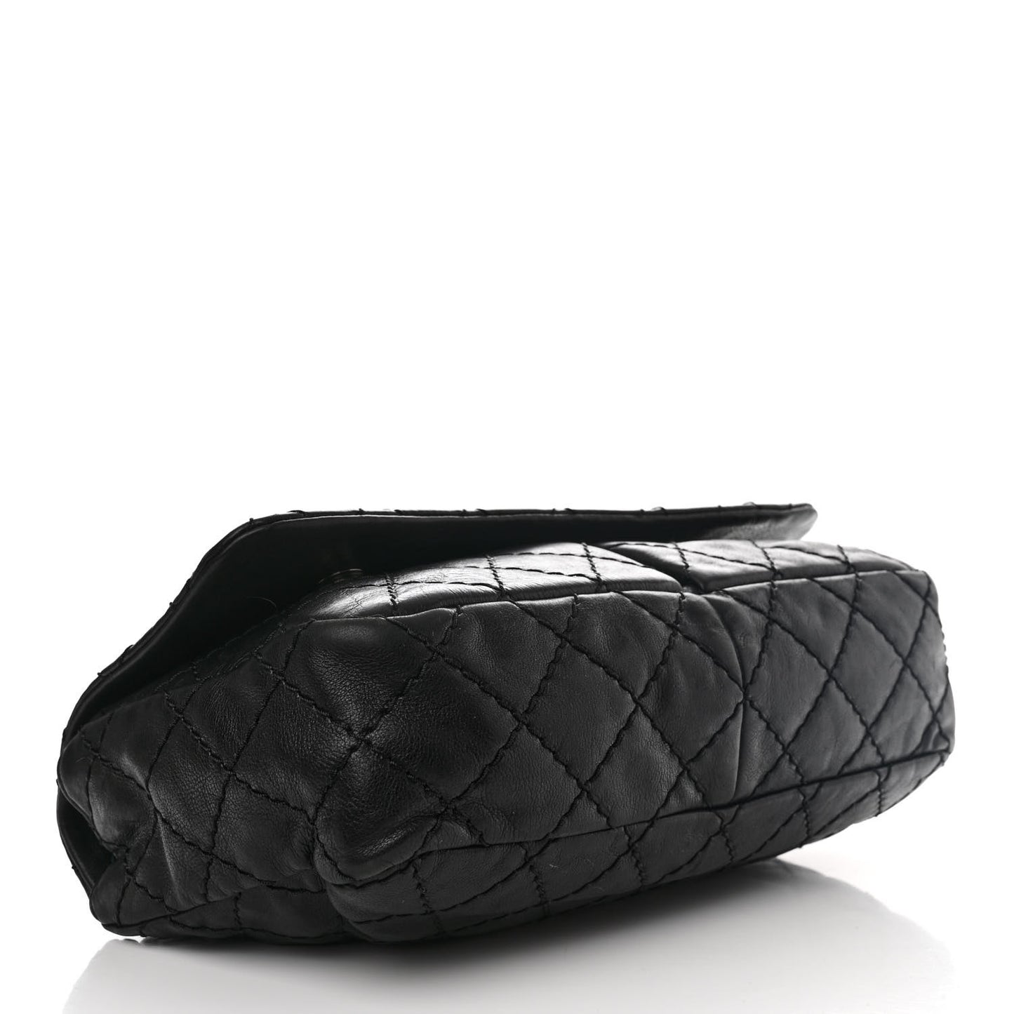 Calfskin Medium Natural Beauty Flap Black