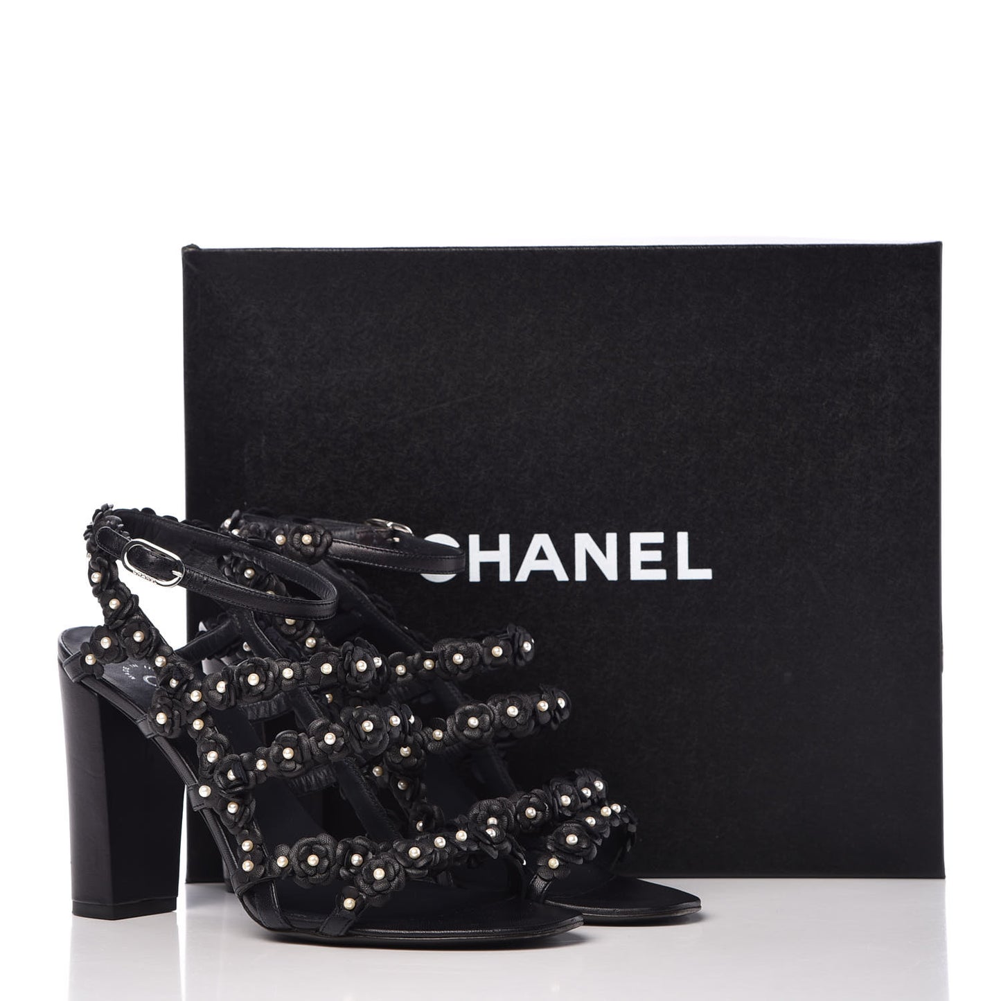 Lambskin Pearl Camellia Sandals 38.5 Dark Navy Blue