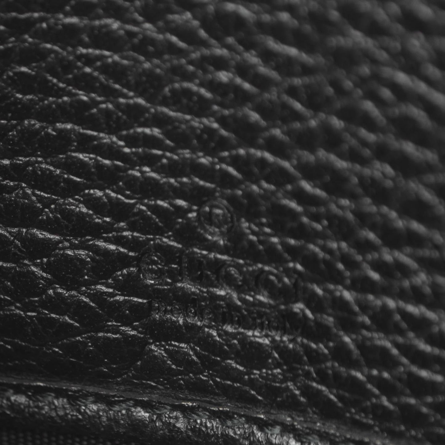 Dollar Calfskin GG Marmont Zip Around Wallet Black