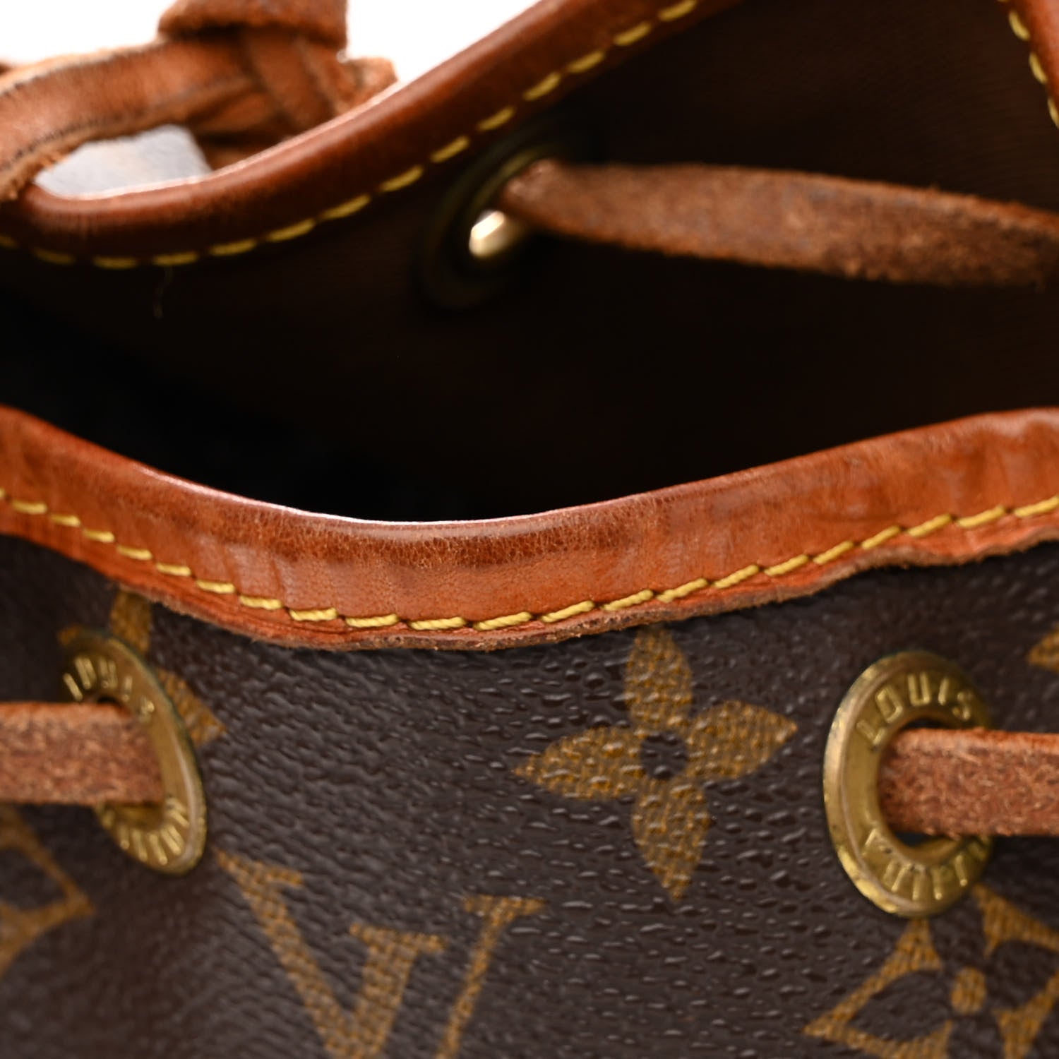 Louis Vuitton Monogram Petit Noe 15 of 15