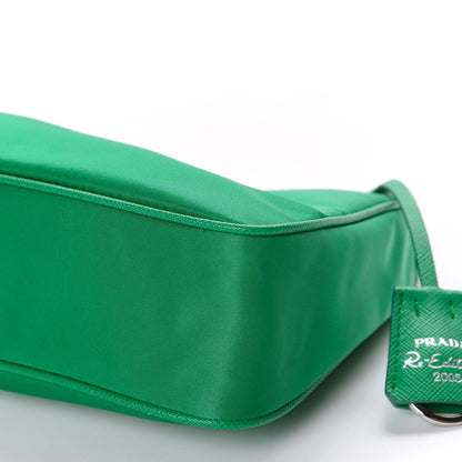 Prada Nylon Re-Edition 2005 Shoulder Bag Menta 8 of 12